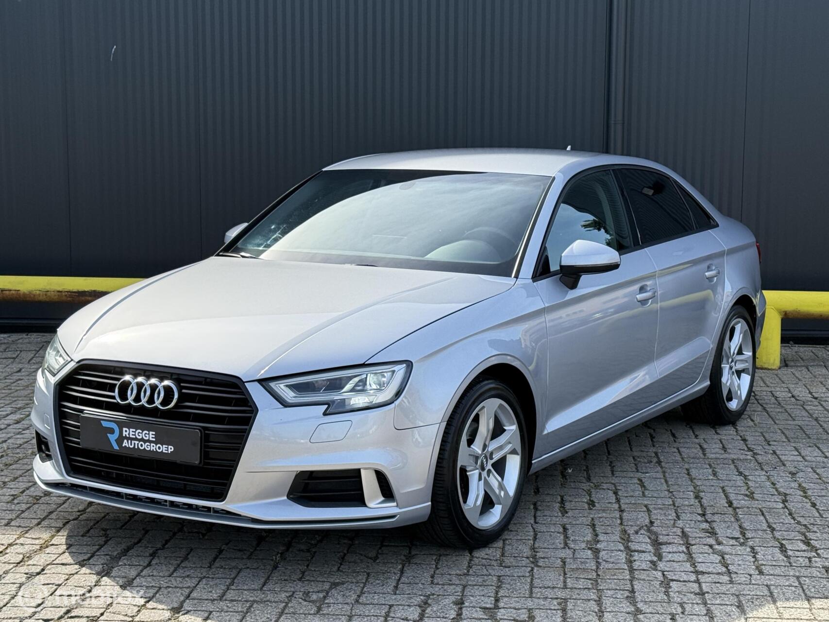 Audi A3 Limousine 1.0 TFSI Sport Lease Edition 2017 - voorkant