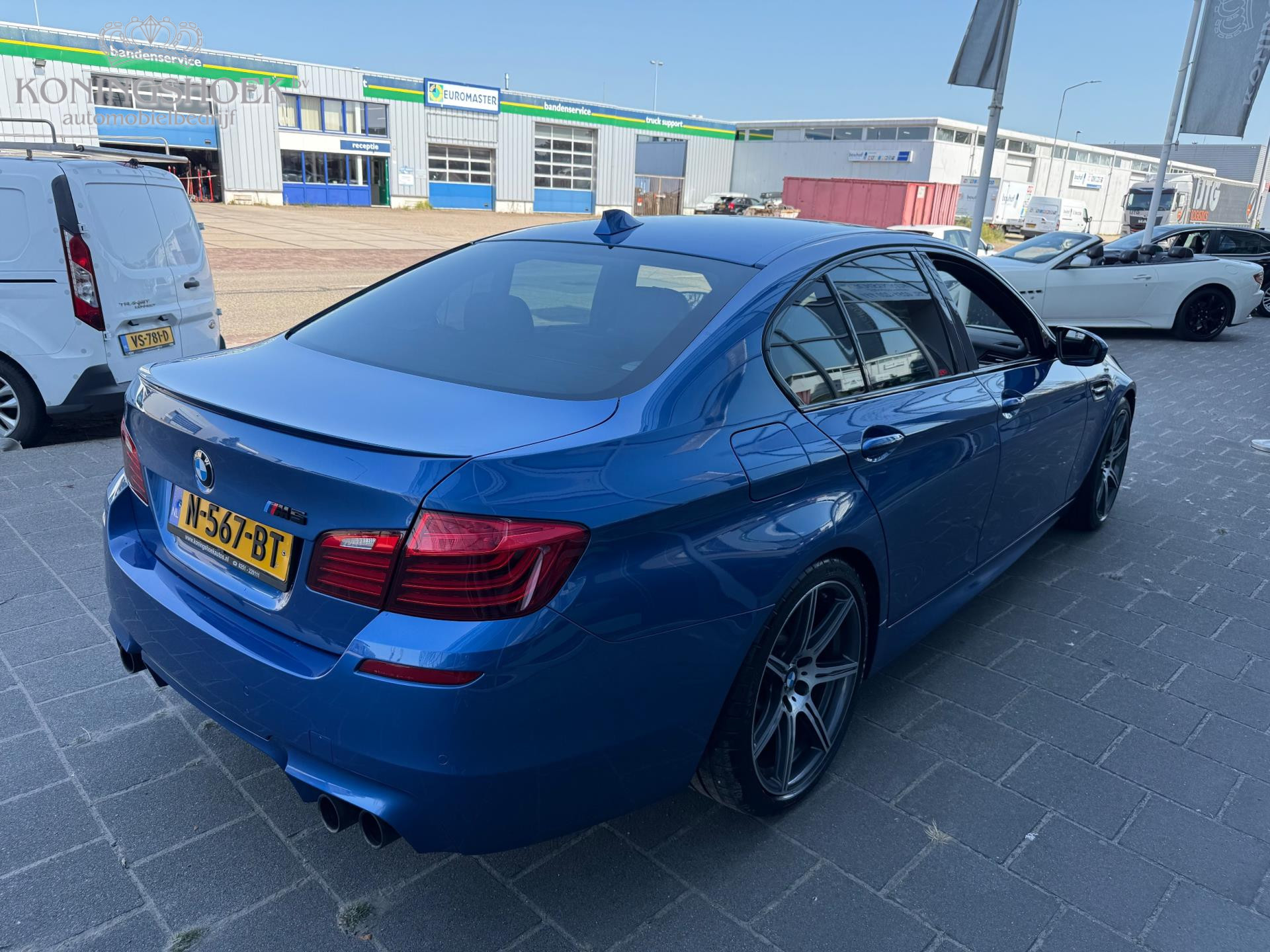 Foto van BMW M5