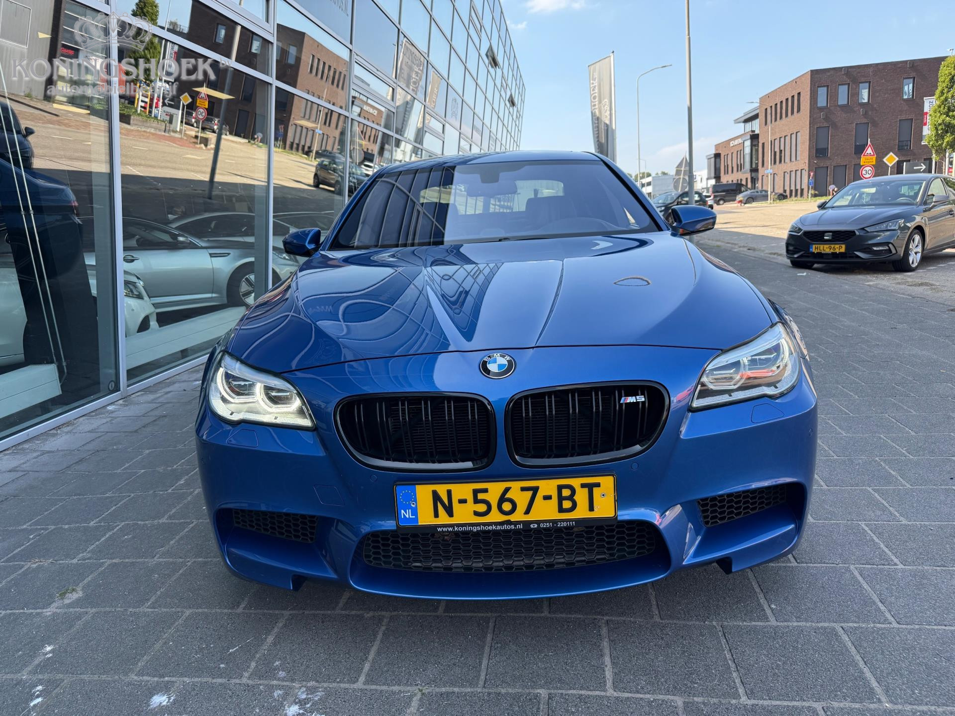 Foto van BMW M5