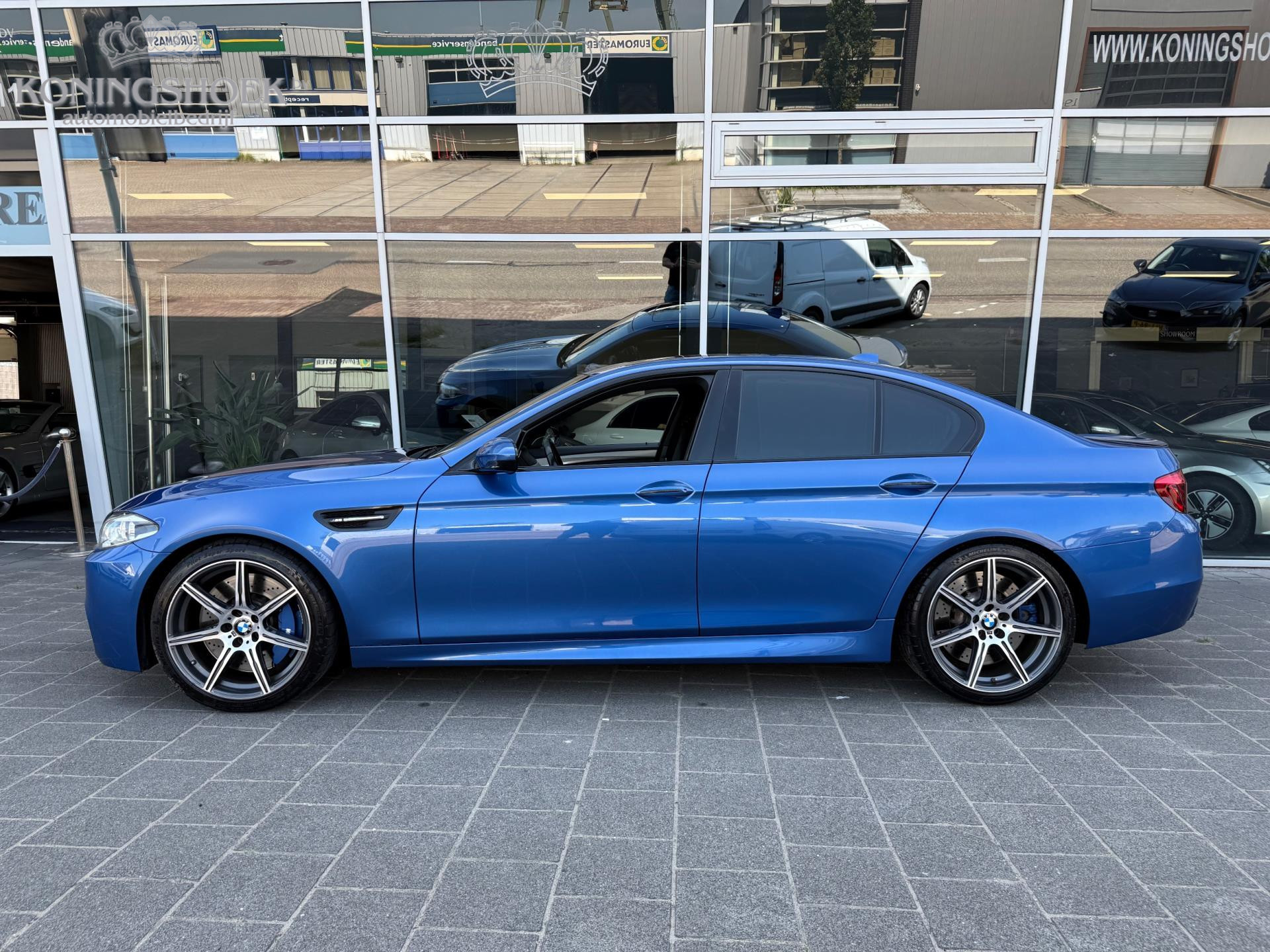 Foto van BMW M5