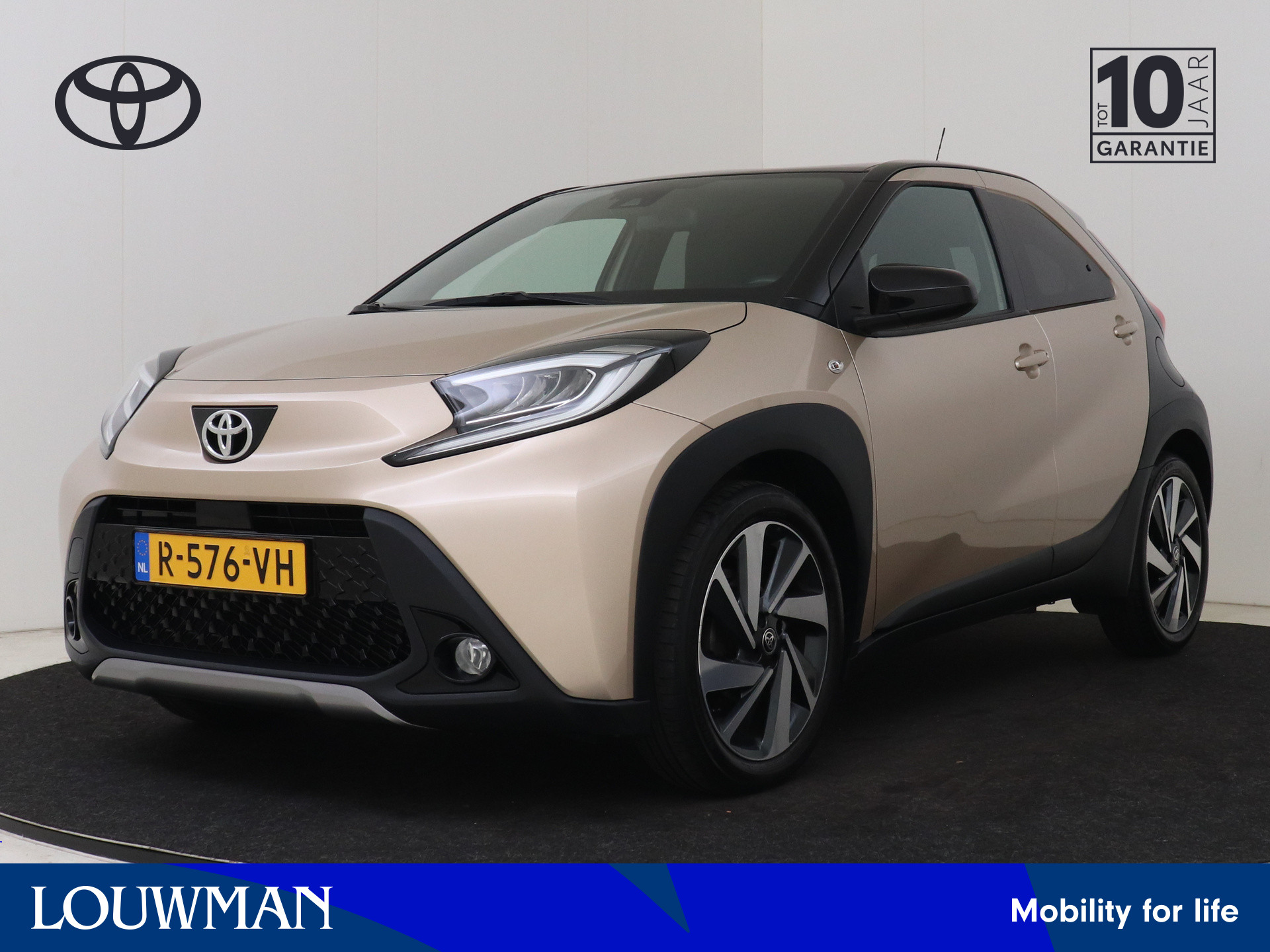 Toyota Aygo X 1.0 VVT-i S-CVT Envy 2022 - voorkant