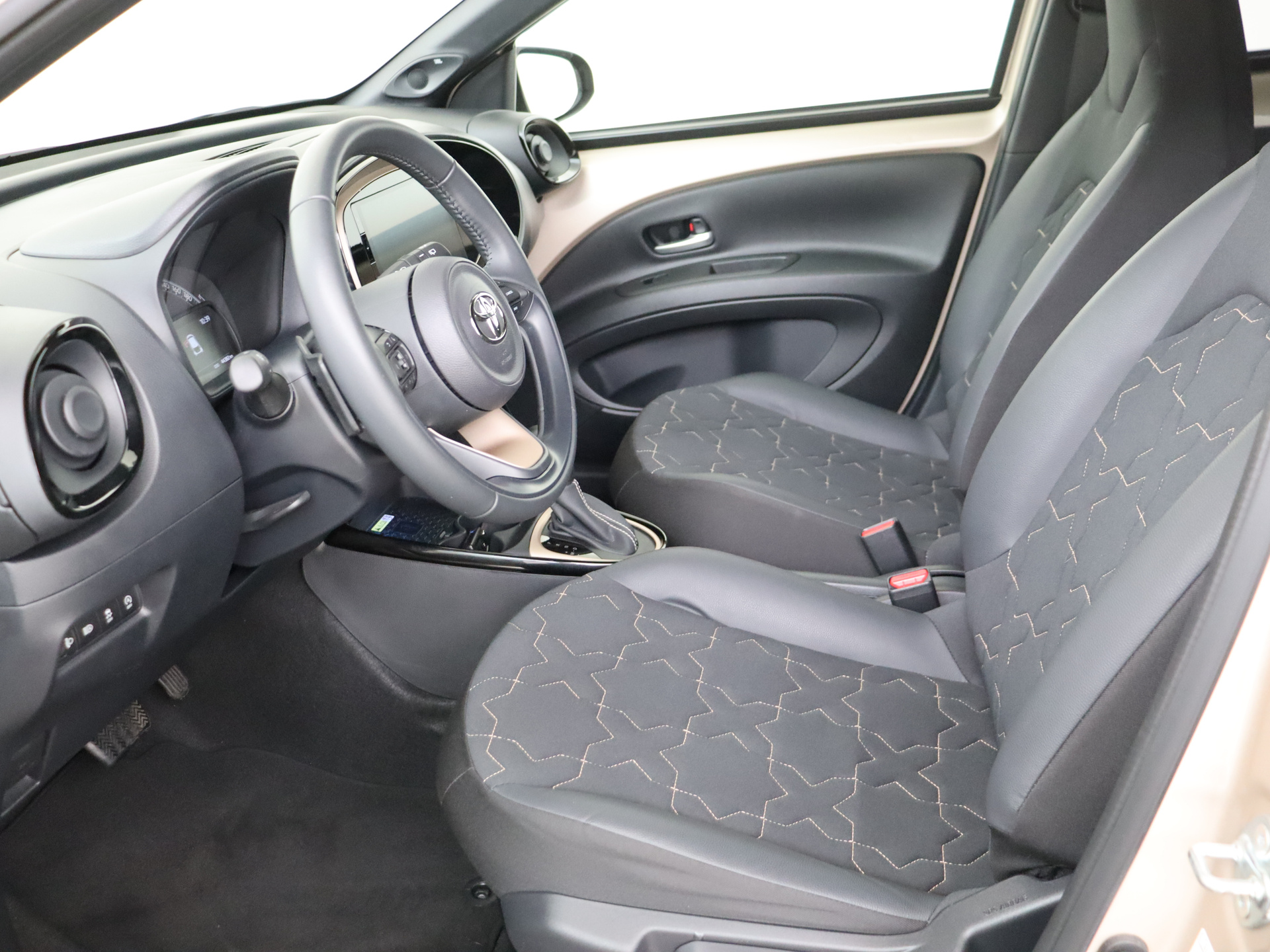 Foto van Toyota Aygo X