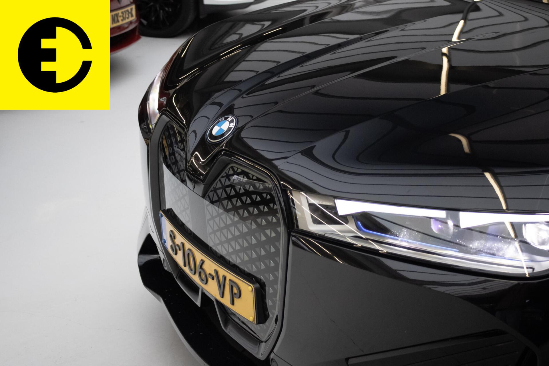 Foto van BMW Ix Xdrive40