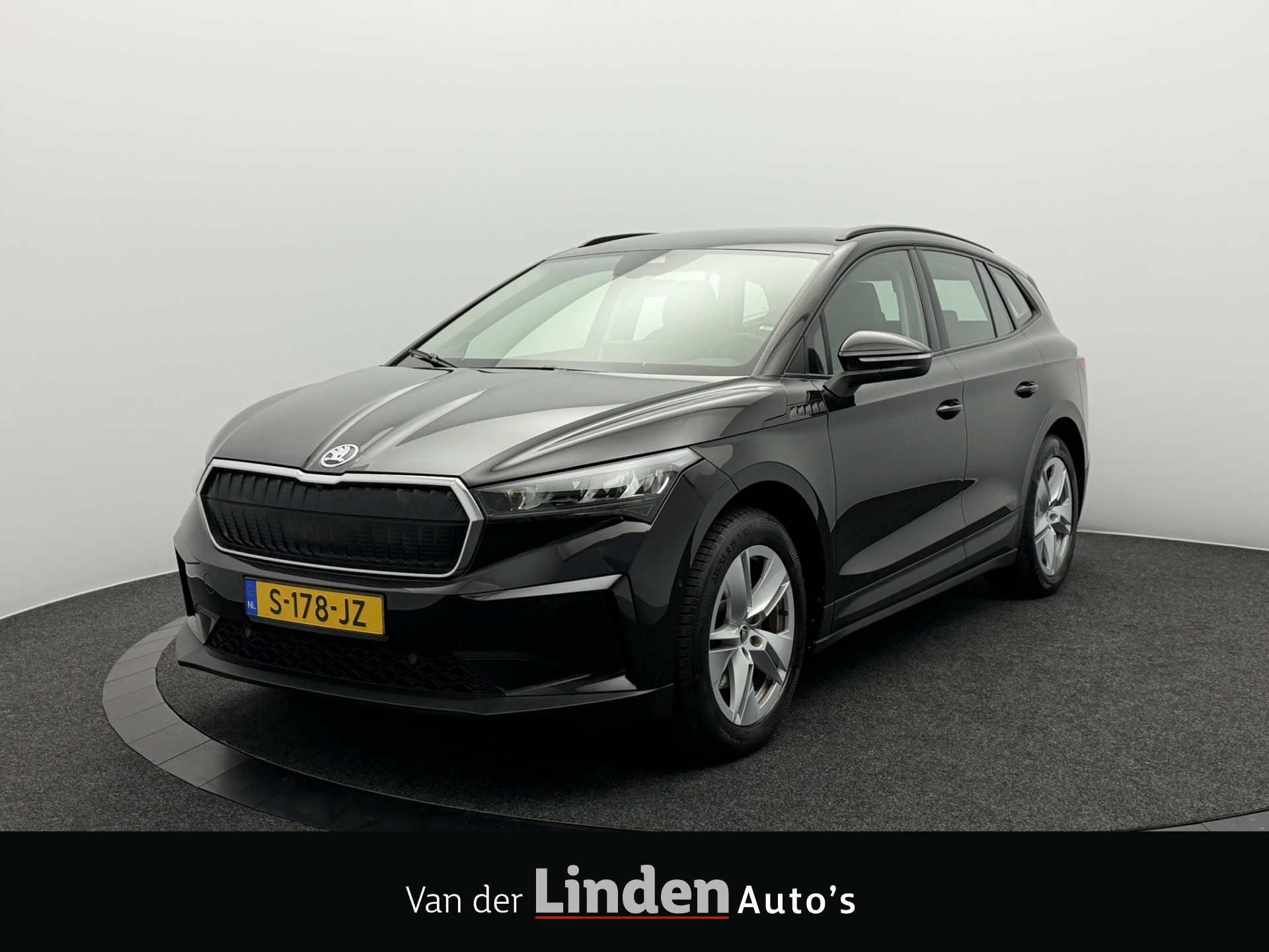 Skoda Enyaq 60 60 SOH 94,0% | Trekhaak Elektrisch | Camera | Navigatie | Carplay&Android 2023 - voorkant