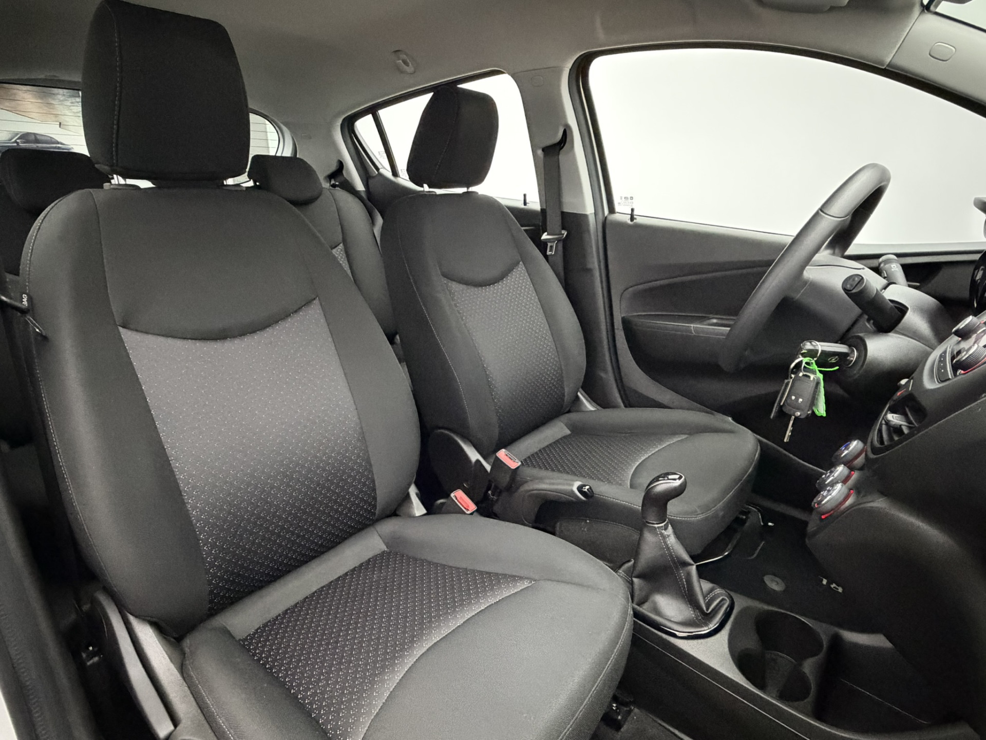Foto van Opel Karl / Viva