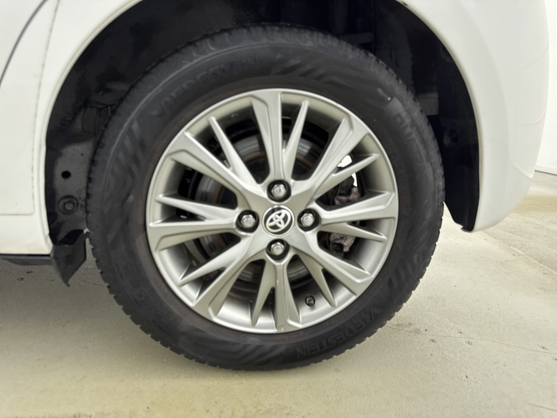 Foto van Toyota Toyota Yaris Hybrid