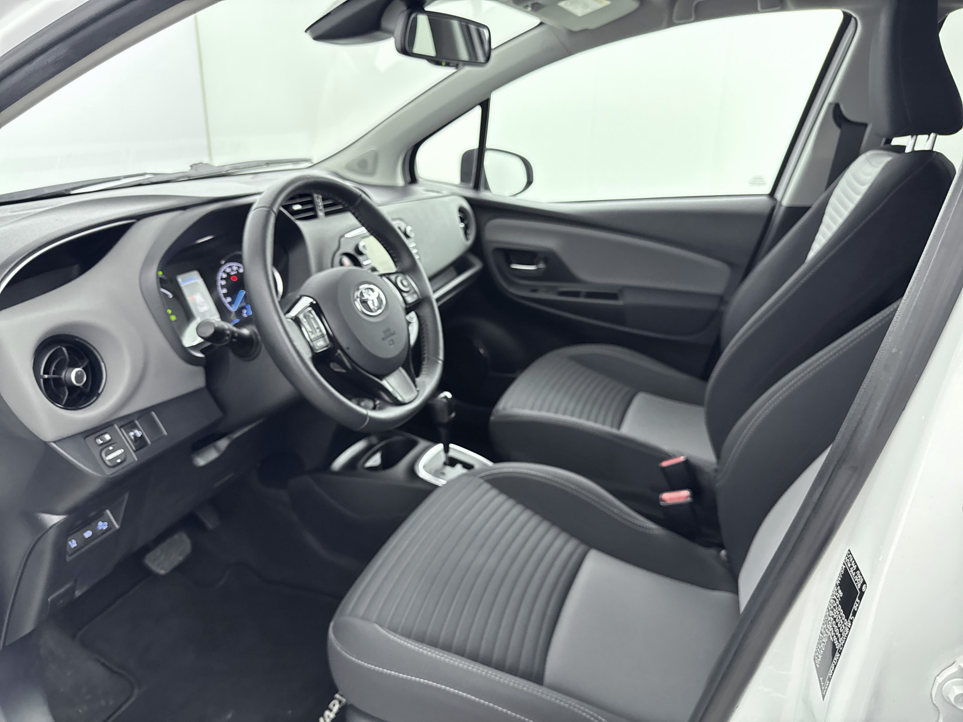 Foto van Toyota Toyota Yaris Hybrid