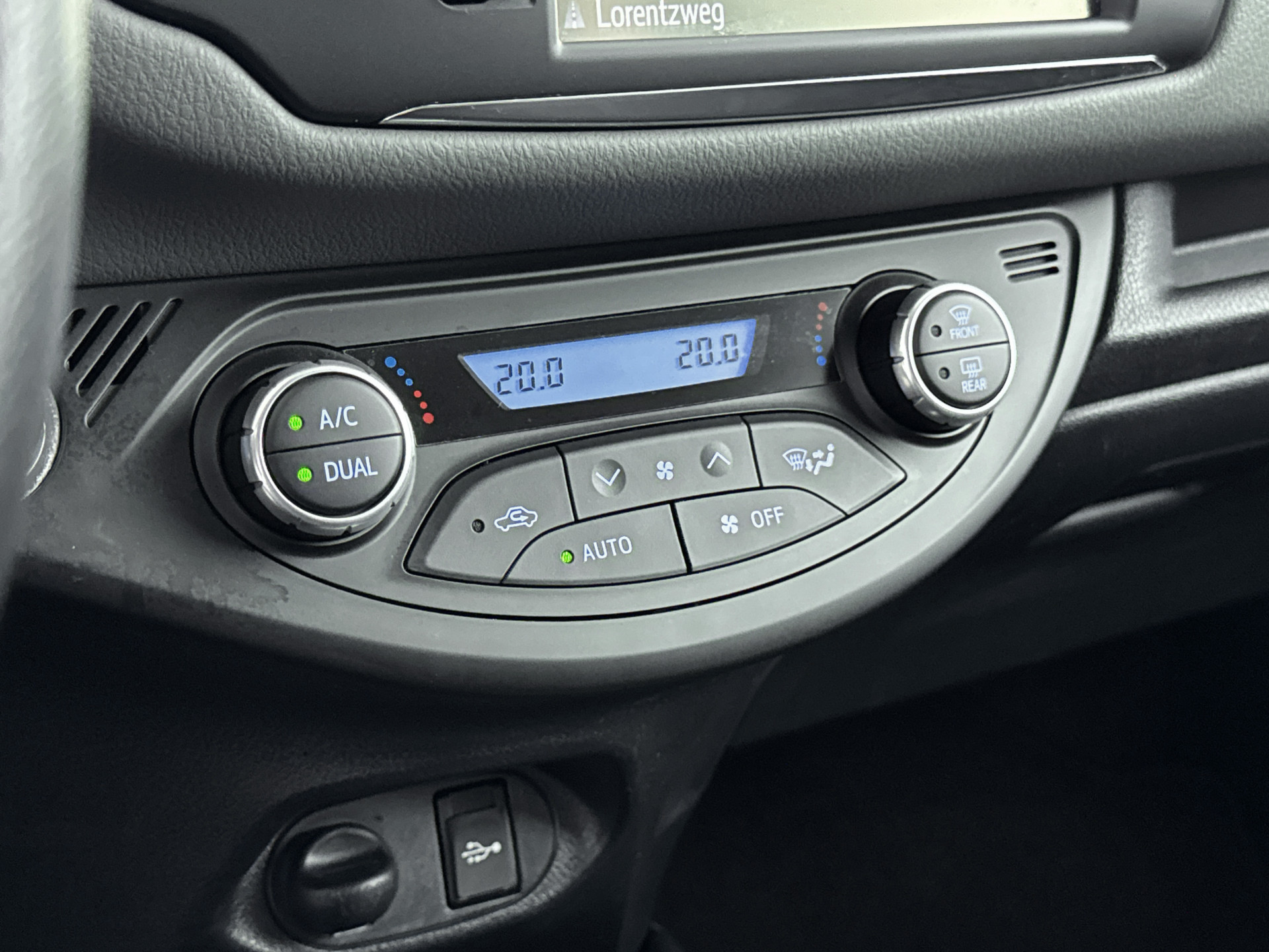 Foto van Toyota Toyota Yaris Hybrid