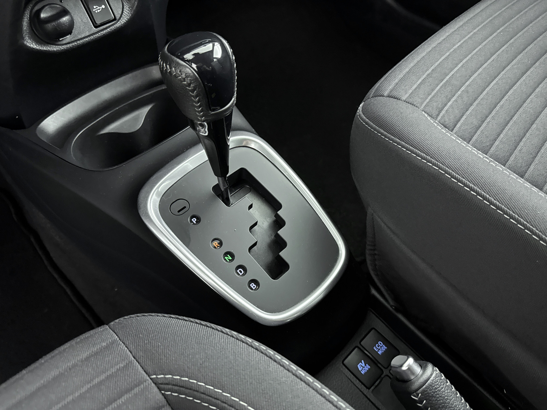 Foto van Toyota Toyota Yaris Hybrid