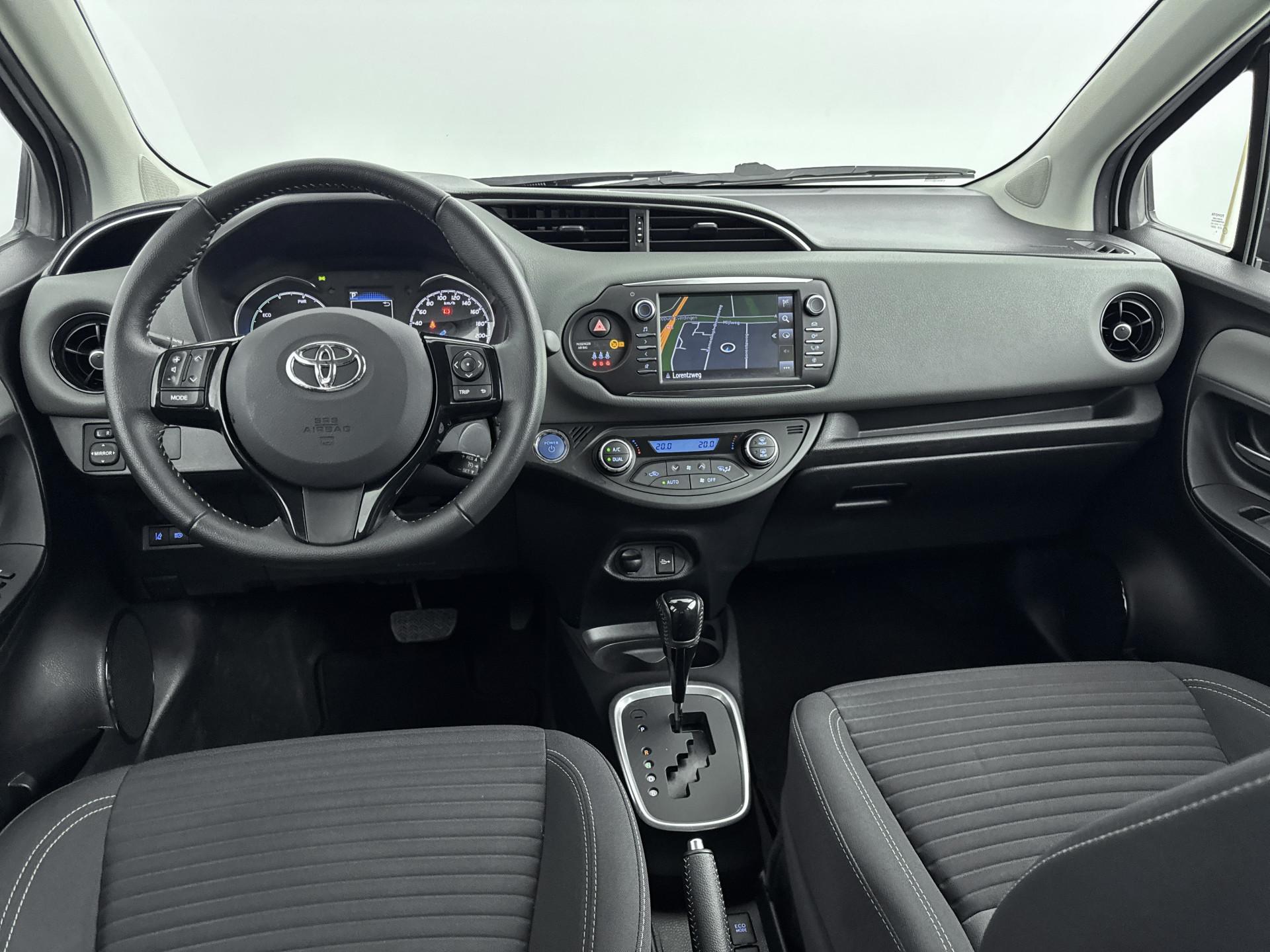 Foto van Toyota Toyota Yaris Hybrid