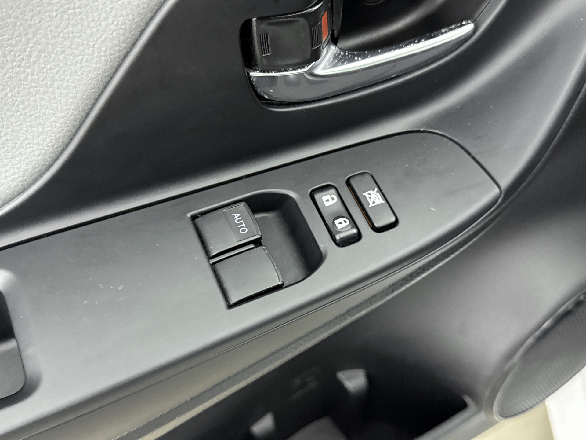 Foto van Toyota Toyota Yaris Hybrid