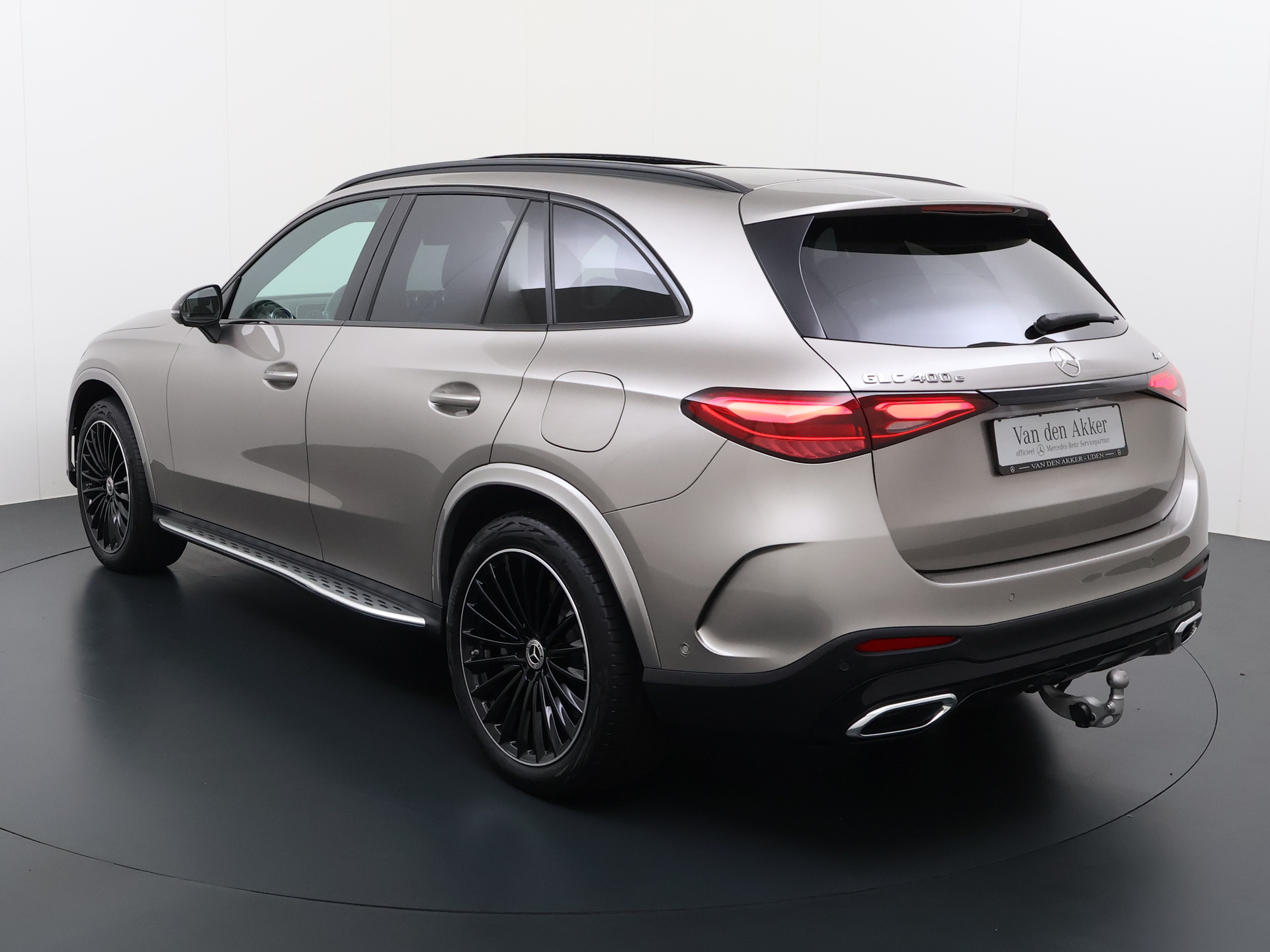 Foto van Mercedes-Benz GLC 400 E 4Matic