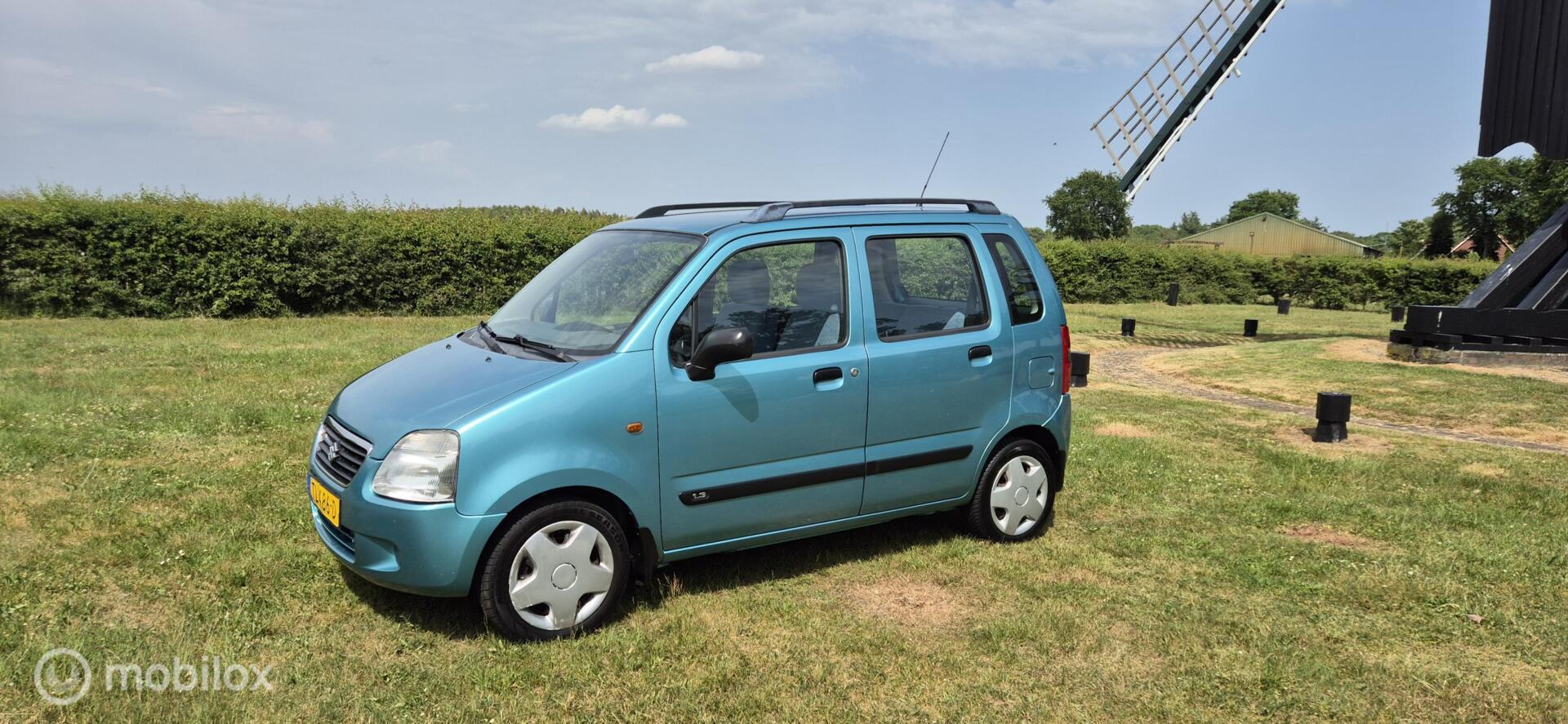 Foto van Suzuki Wagon R