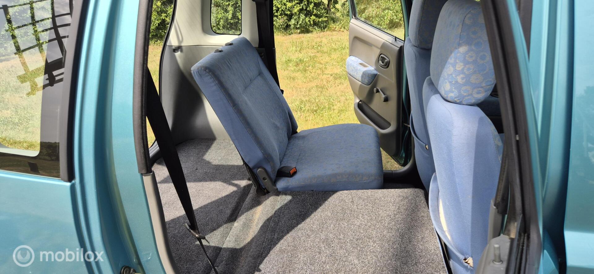 Foto van Suzuki Wagon R
