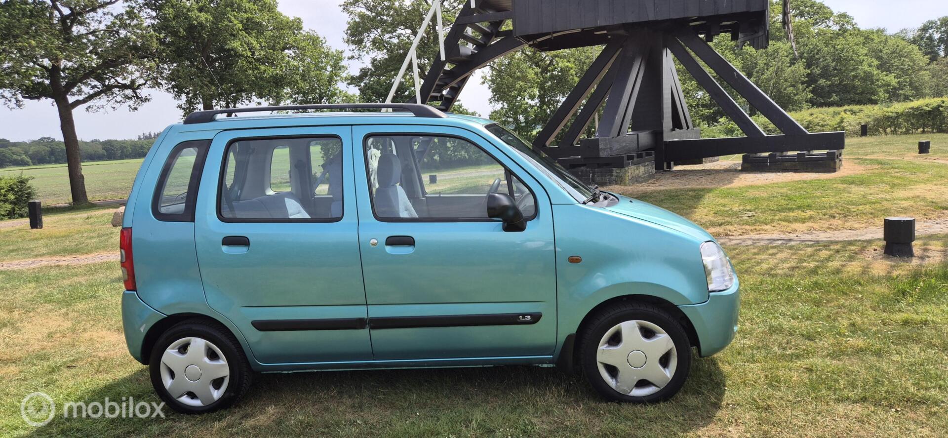 Foto van Suzuki Wagon R