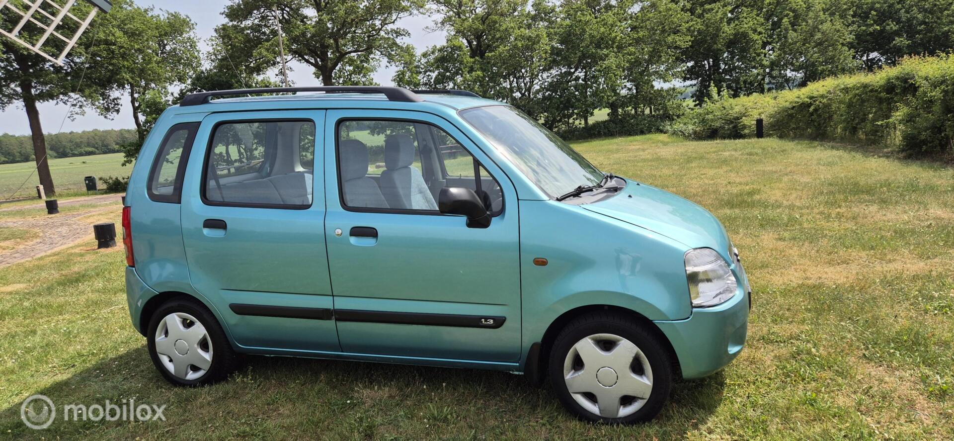 Foto van Suzuki Wagon R