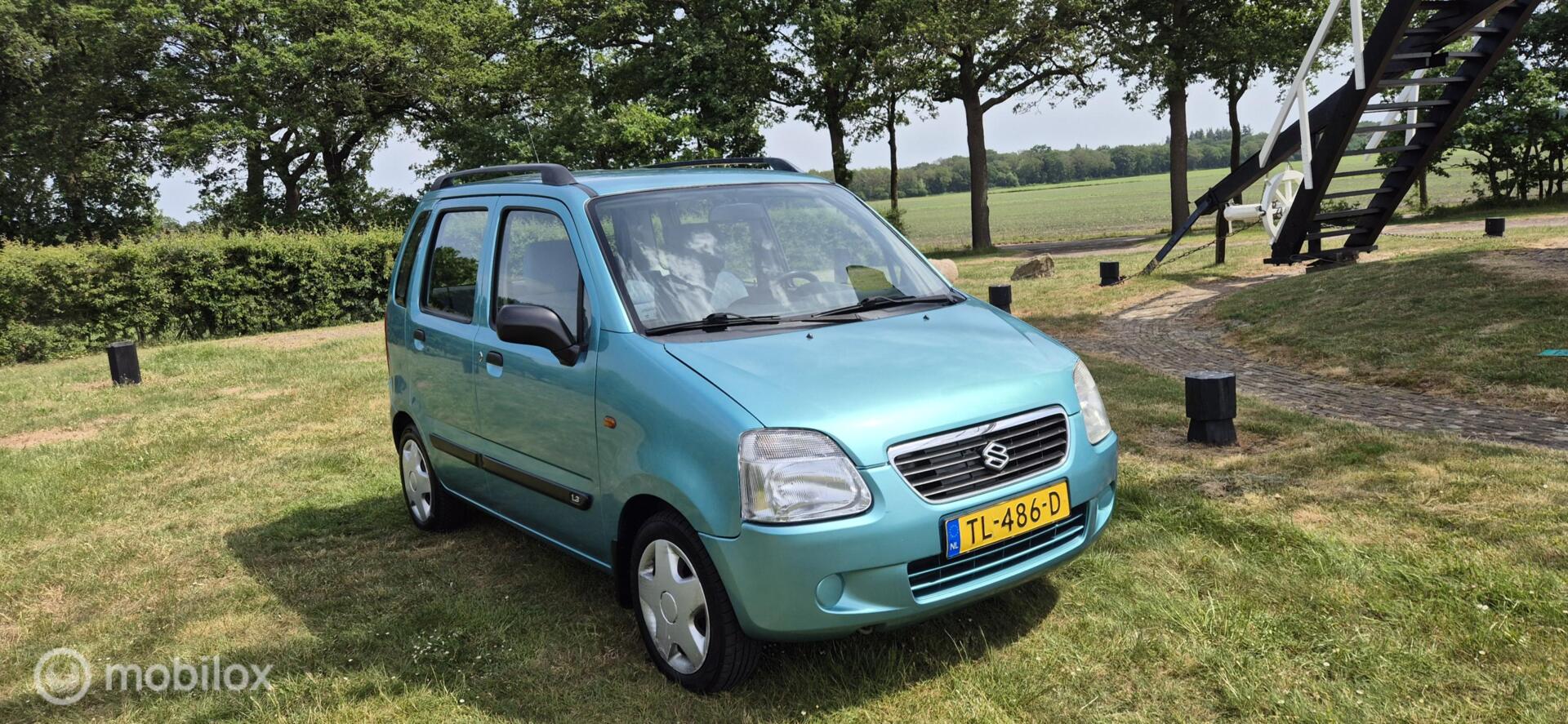 Foto van Suzuki Wagon R