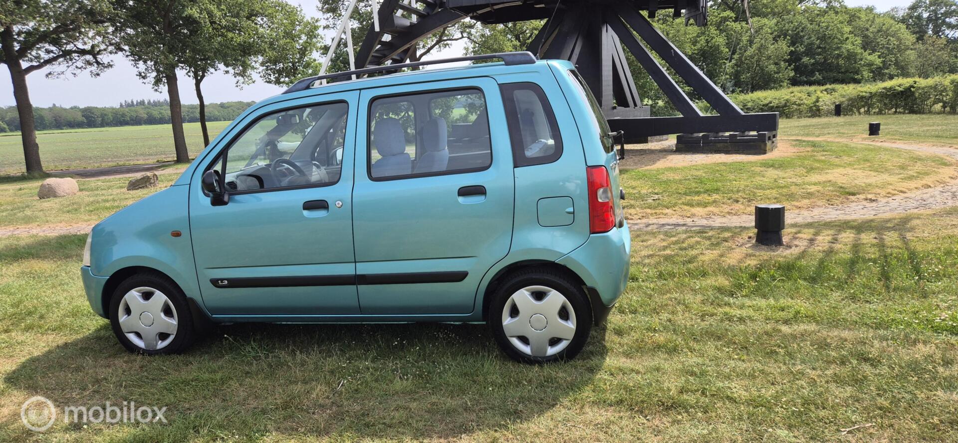 Foto van Suzuki Wagon R