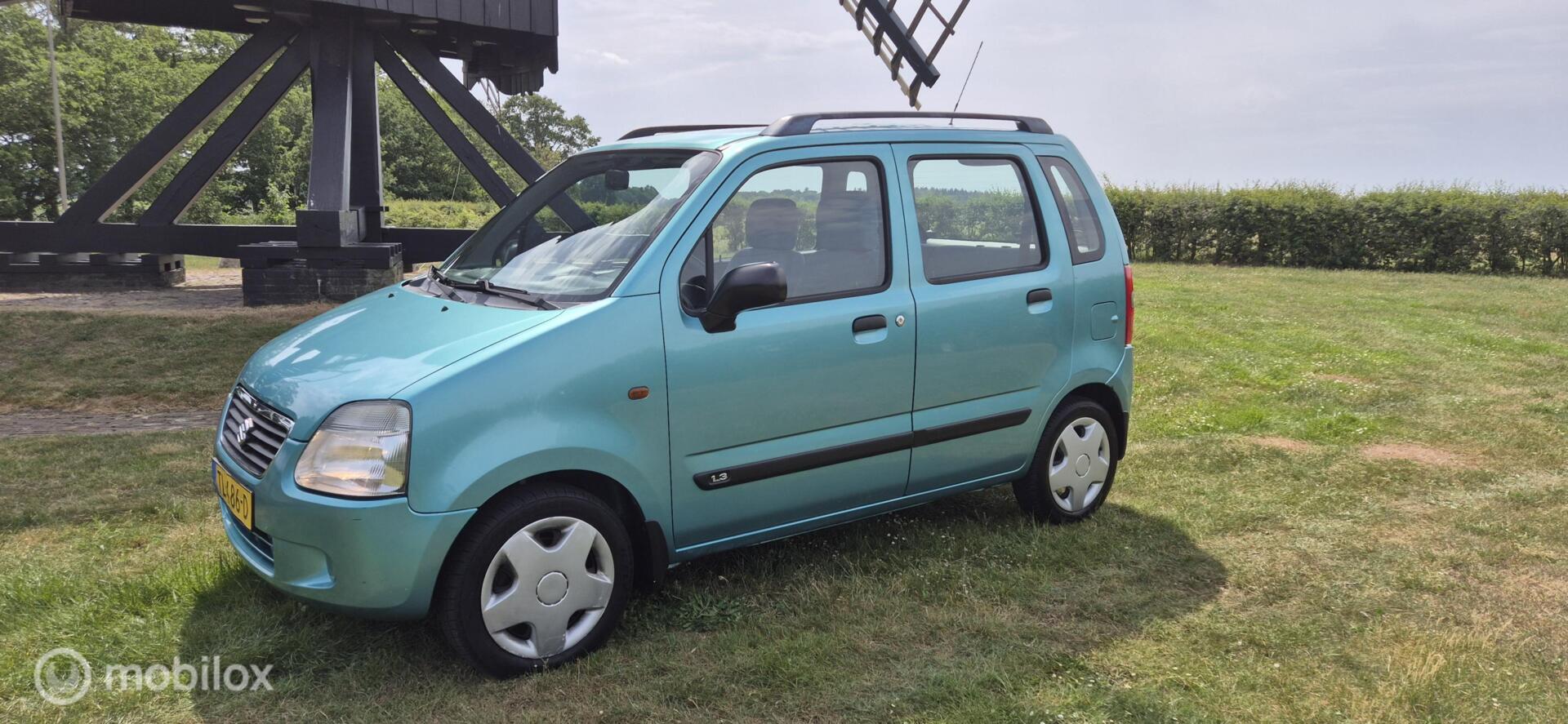 Foto van Suzuki Wagon R