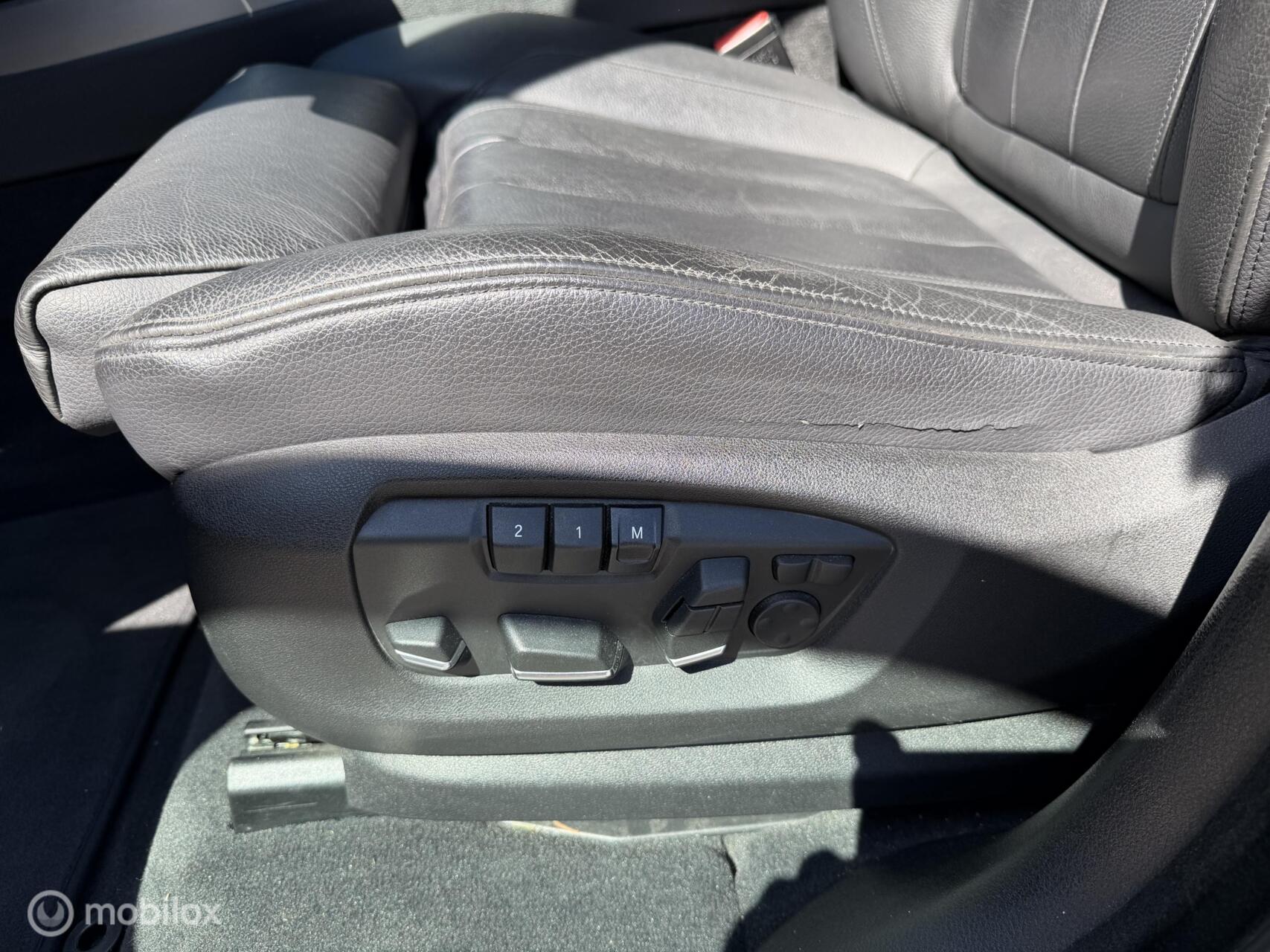 Foto van BMW X5 M50d