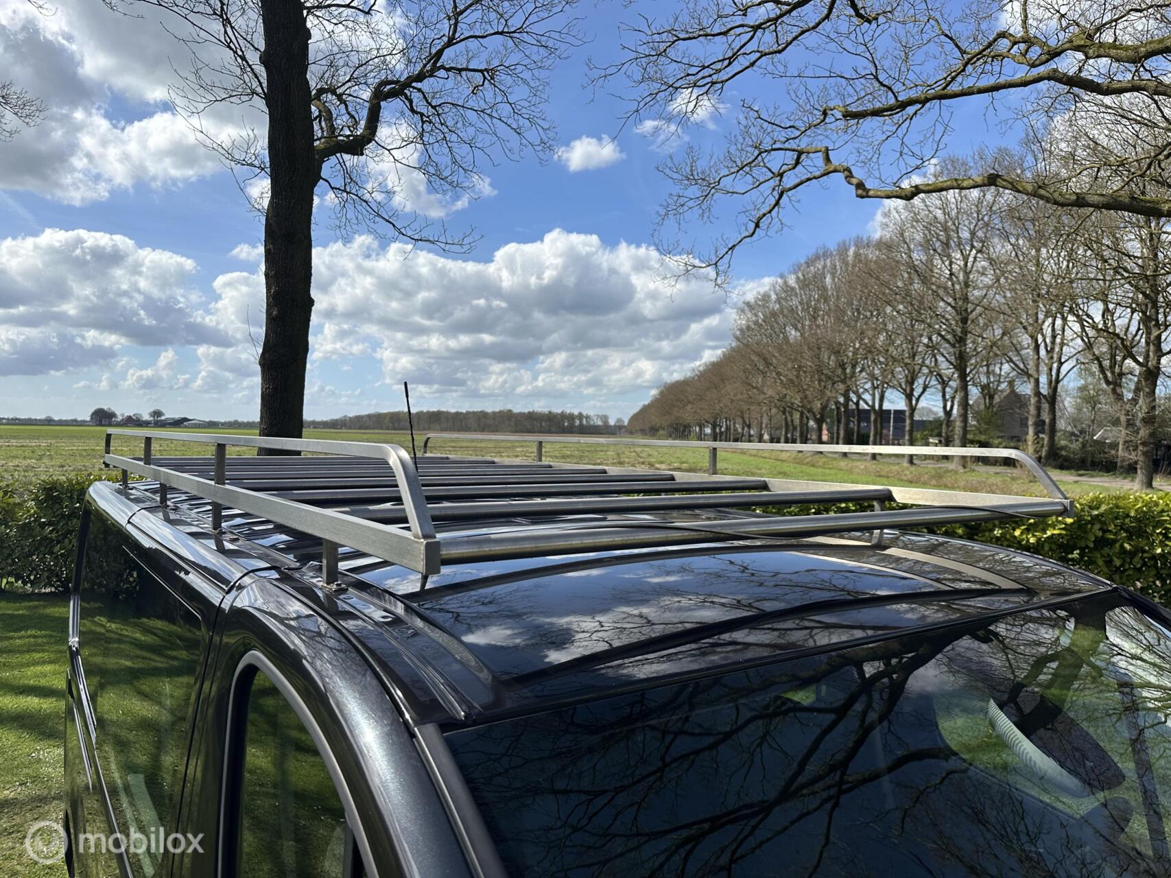 Foto van Opel Vivaro-b