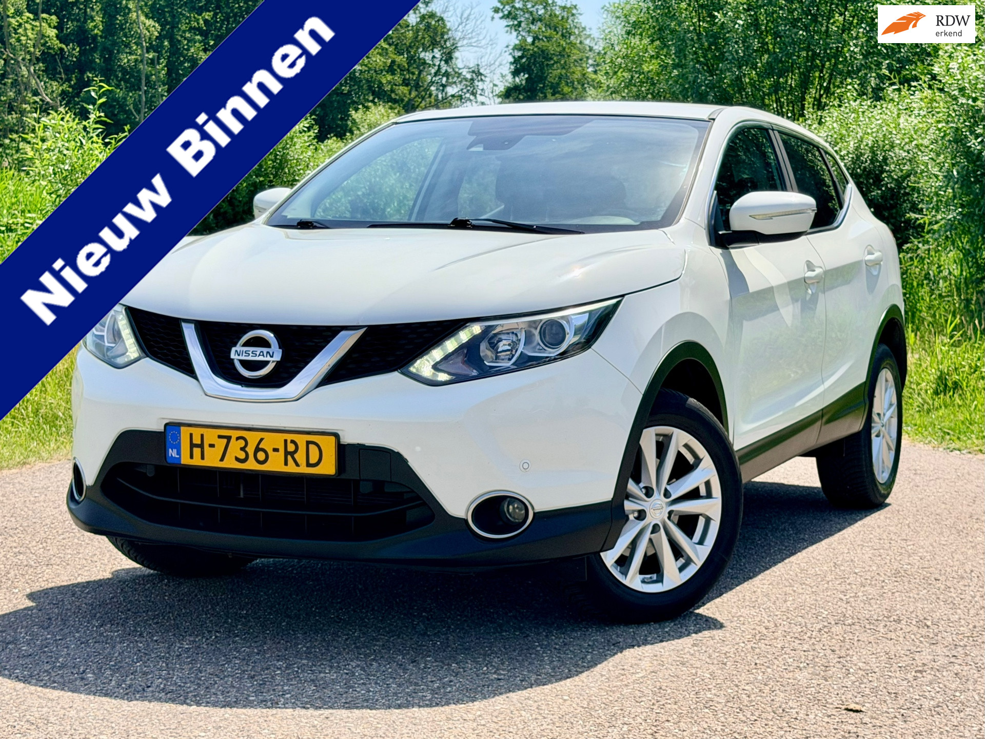 Nissan Nissan Qashqai 1.2 Connect Edition Clima Navi Stoelverwarming Cruise Control Lmv Camera 2014 - voorkant