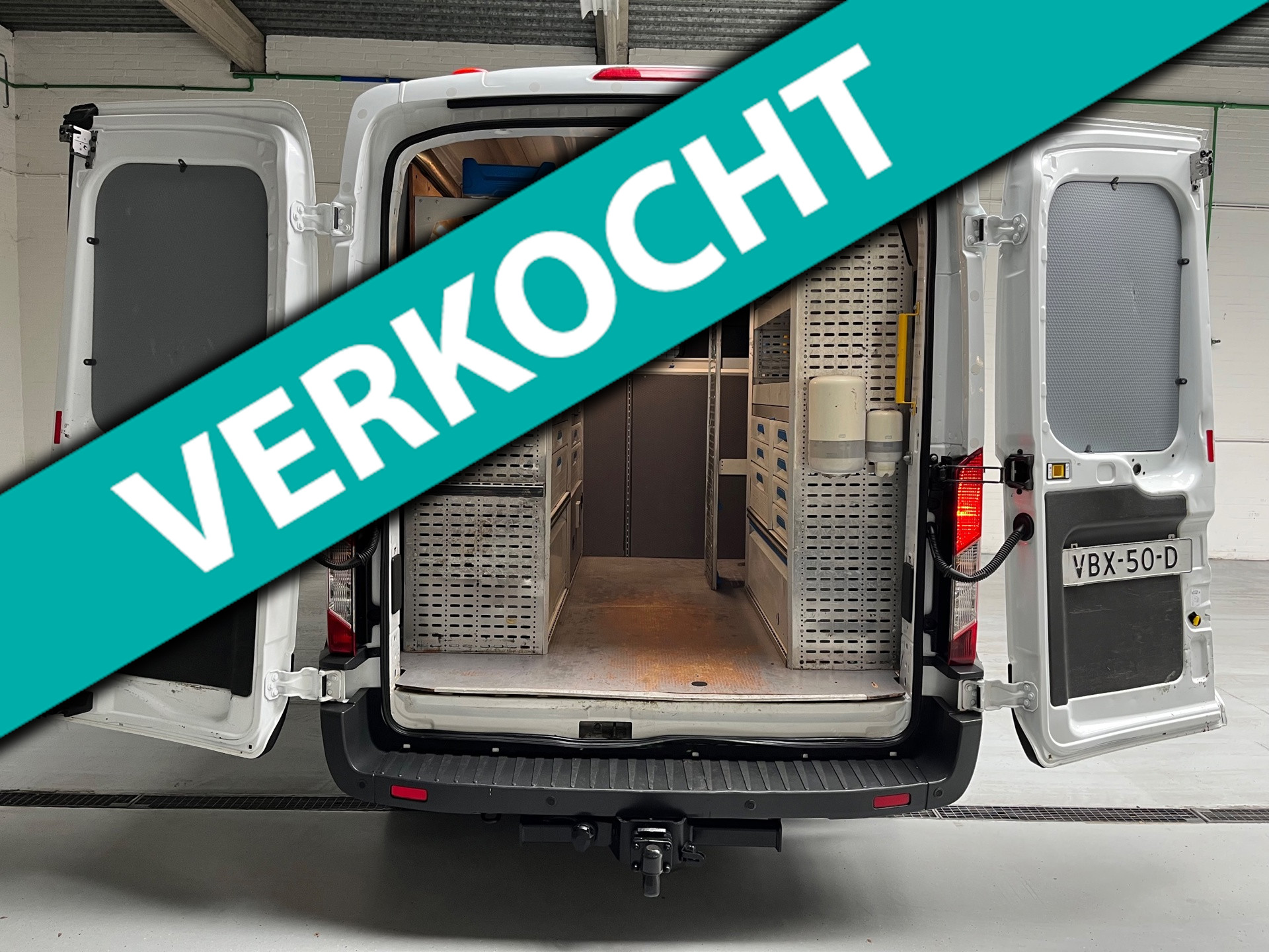 Ford Transit Servicewagen 2.0 TDCI 130pk euro6 L2H2 Trend Sortimo Inrichting Victron v230 Standkachel Trekhaak RIJKLAARPRIJS! 2019 - voorkant
