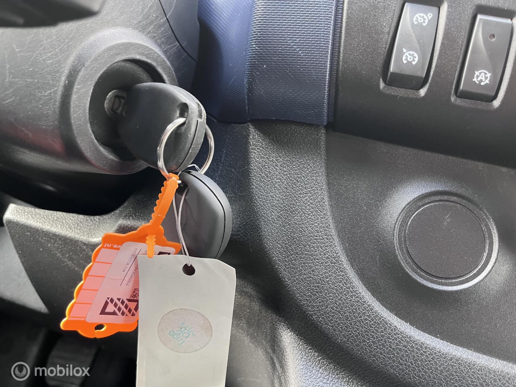 Foto van Opel Vivaro