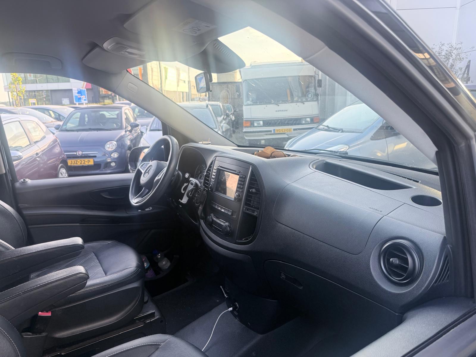 Foto van Mercedes-Benz Vito Tourer