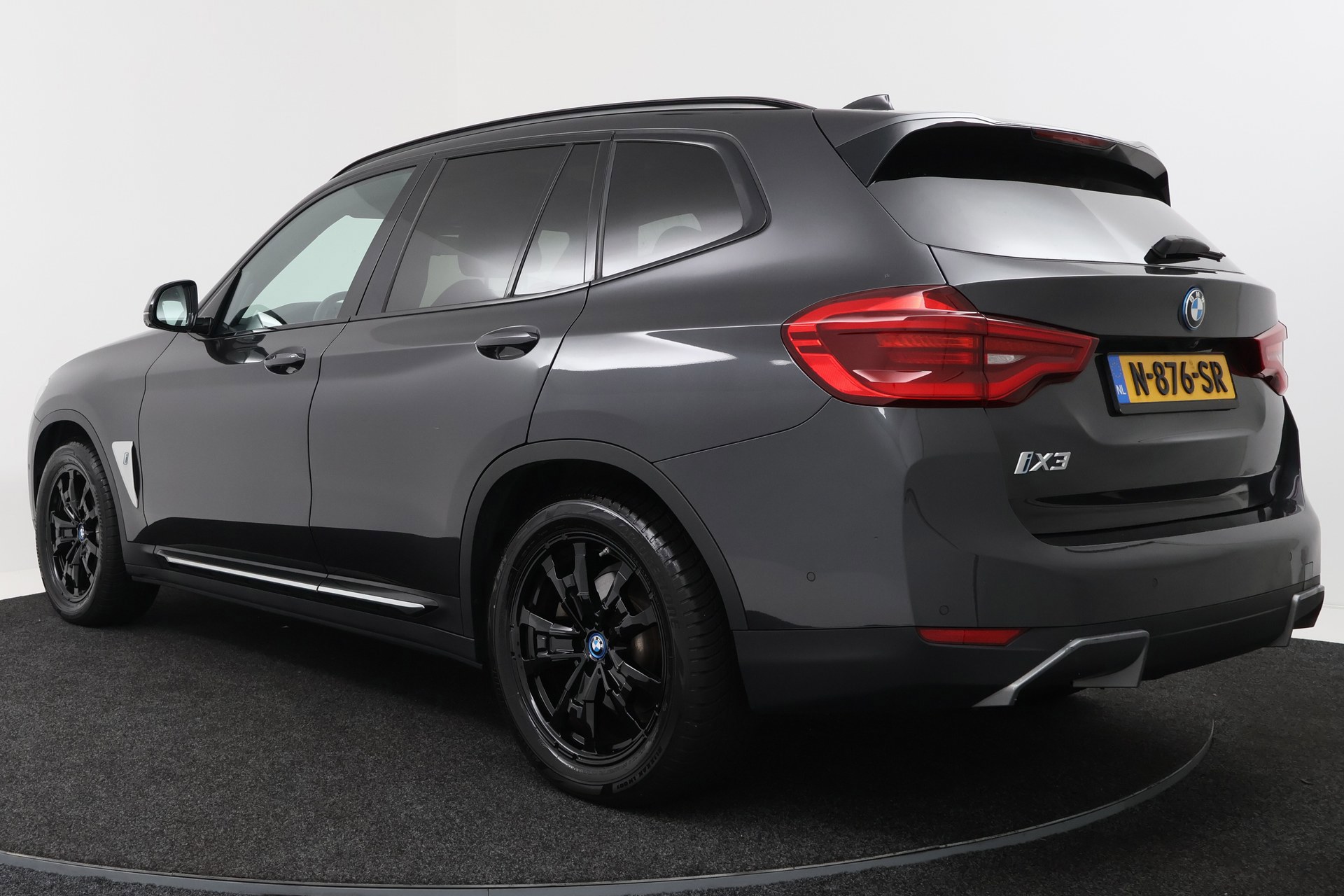 Foto van BMW Ix3
