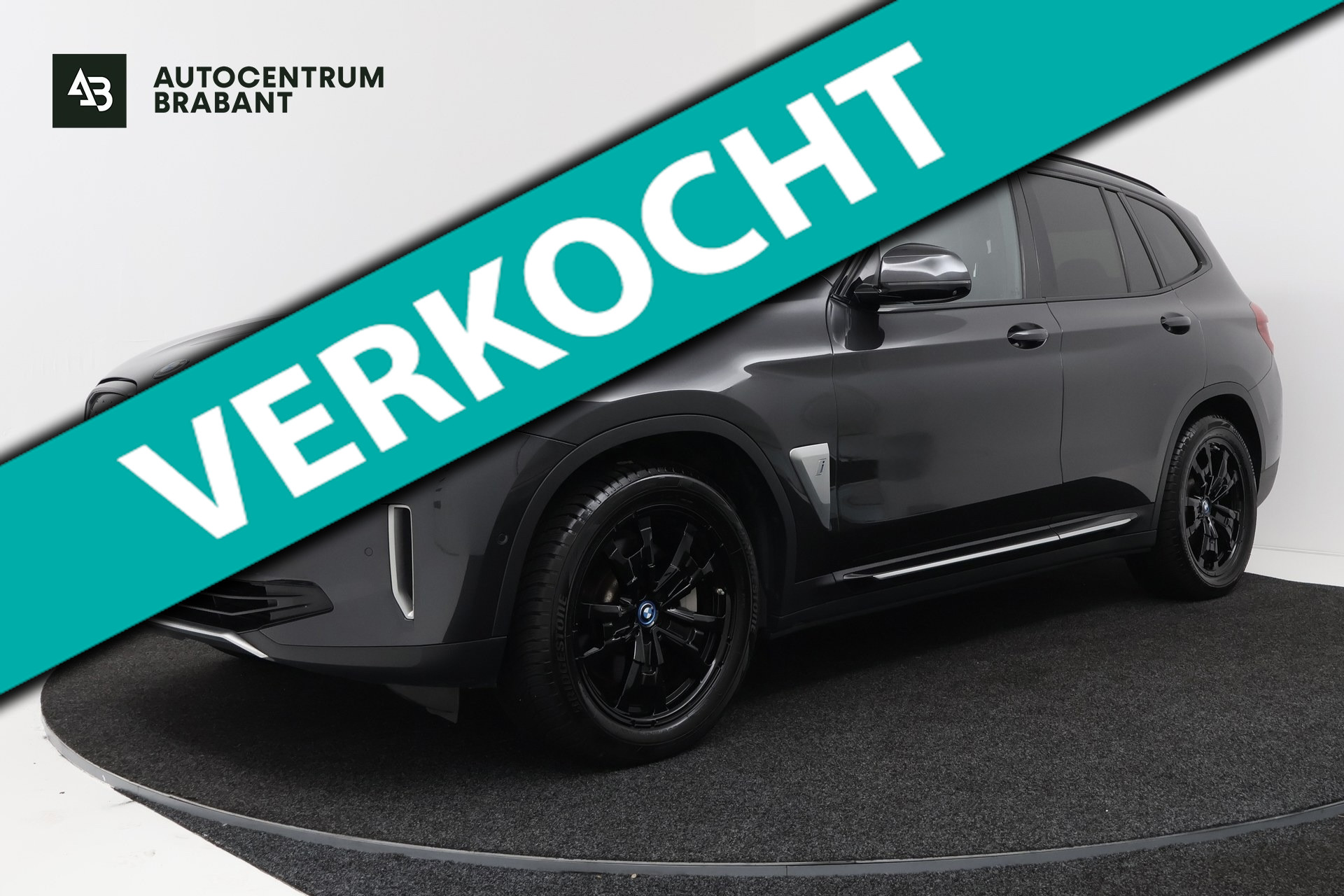 BMW Ix3 High Executive 80 kWh M-pakket (1e eigenaar, NL-auto, Dealer OnderH, Panoramadak, Navi Pro, Leder, StoelV, Etc) 2021 - voorkant