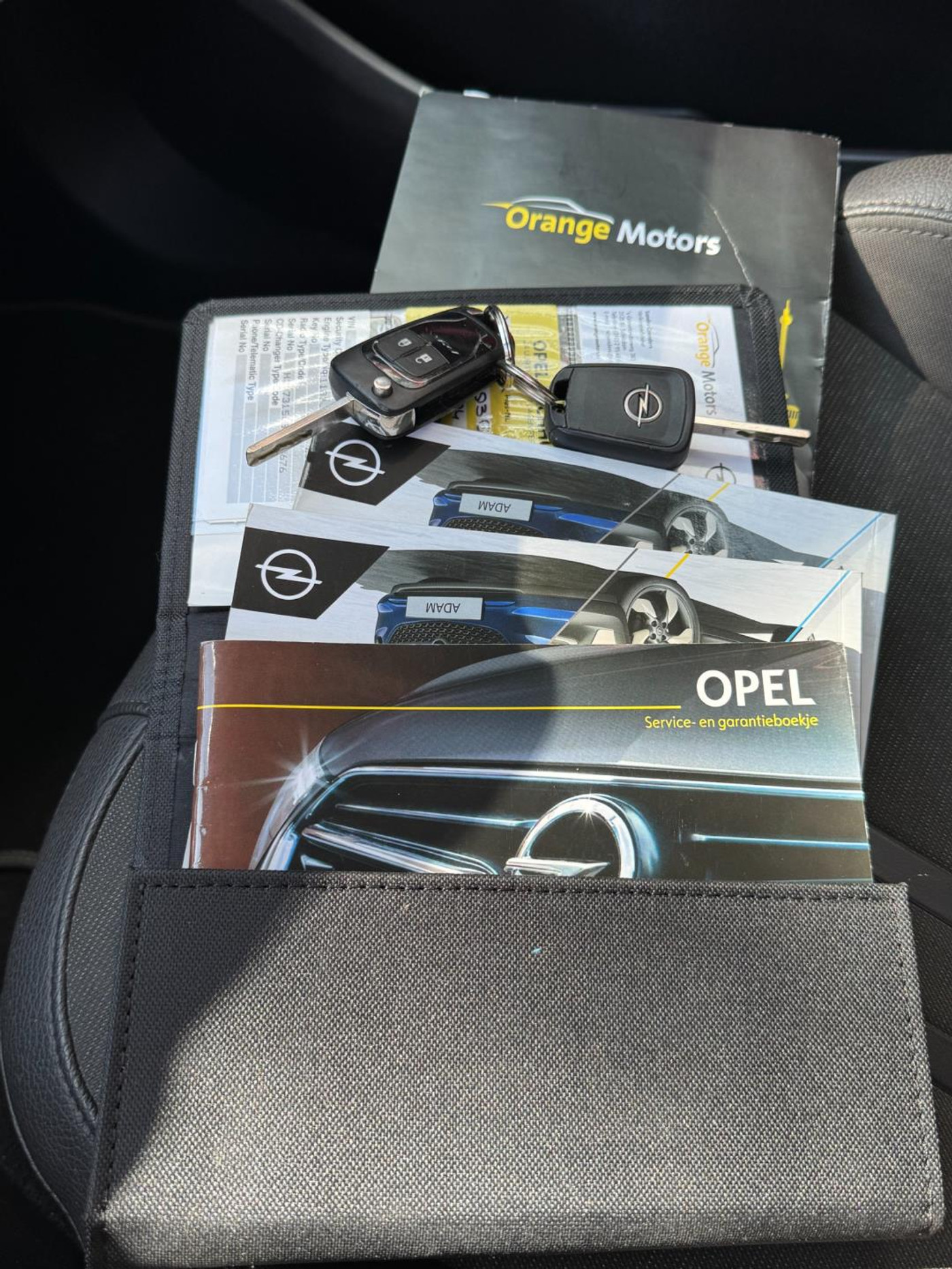 Foto van Opel Adam
