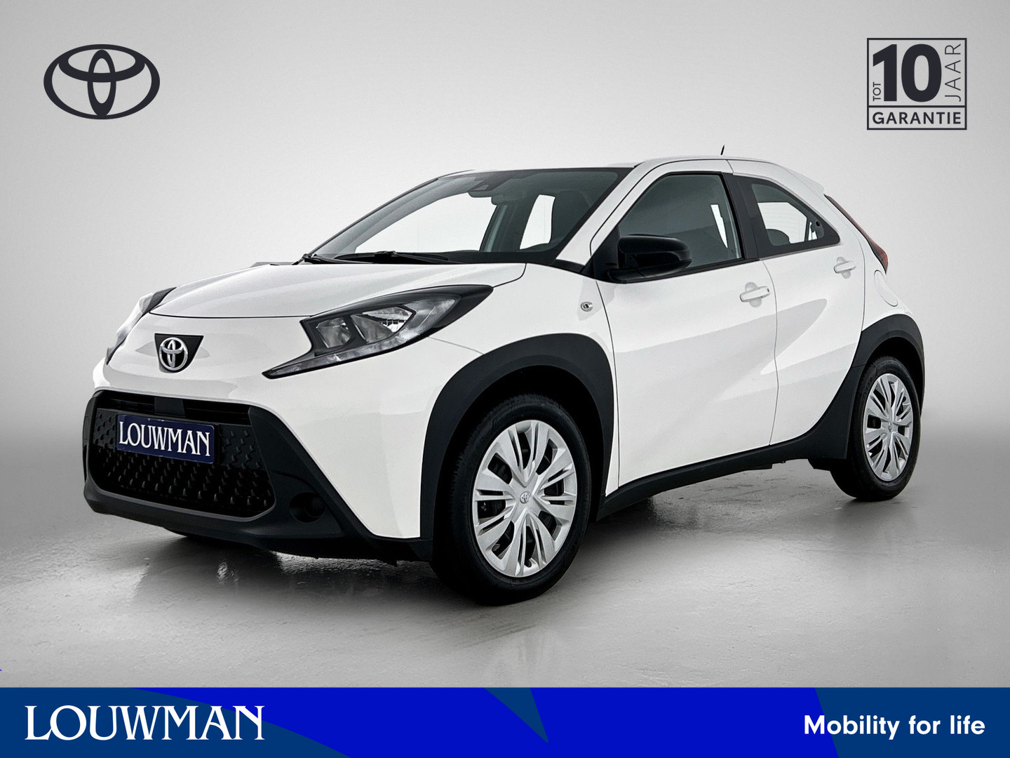 Toyota Aygo X 1.0 VVT-i MT Play 2025 - voorkant