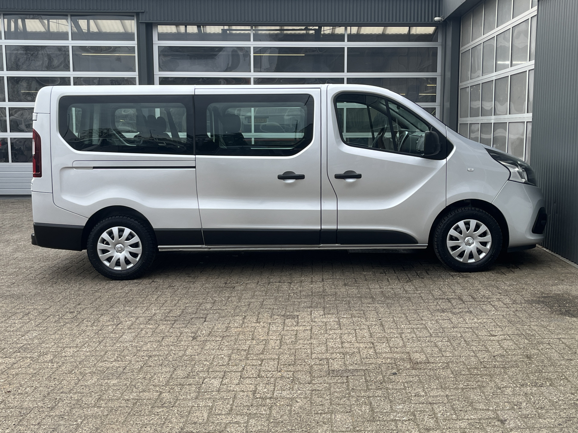 Foto van Renault Trafic Passenger