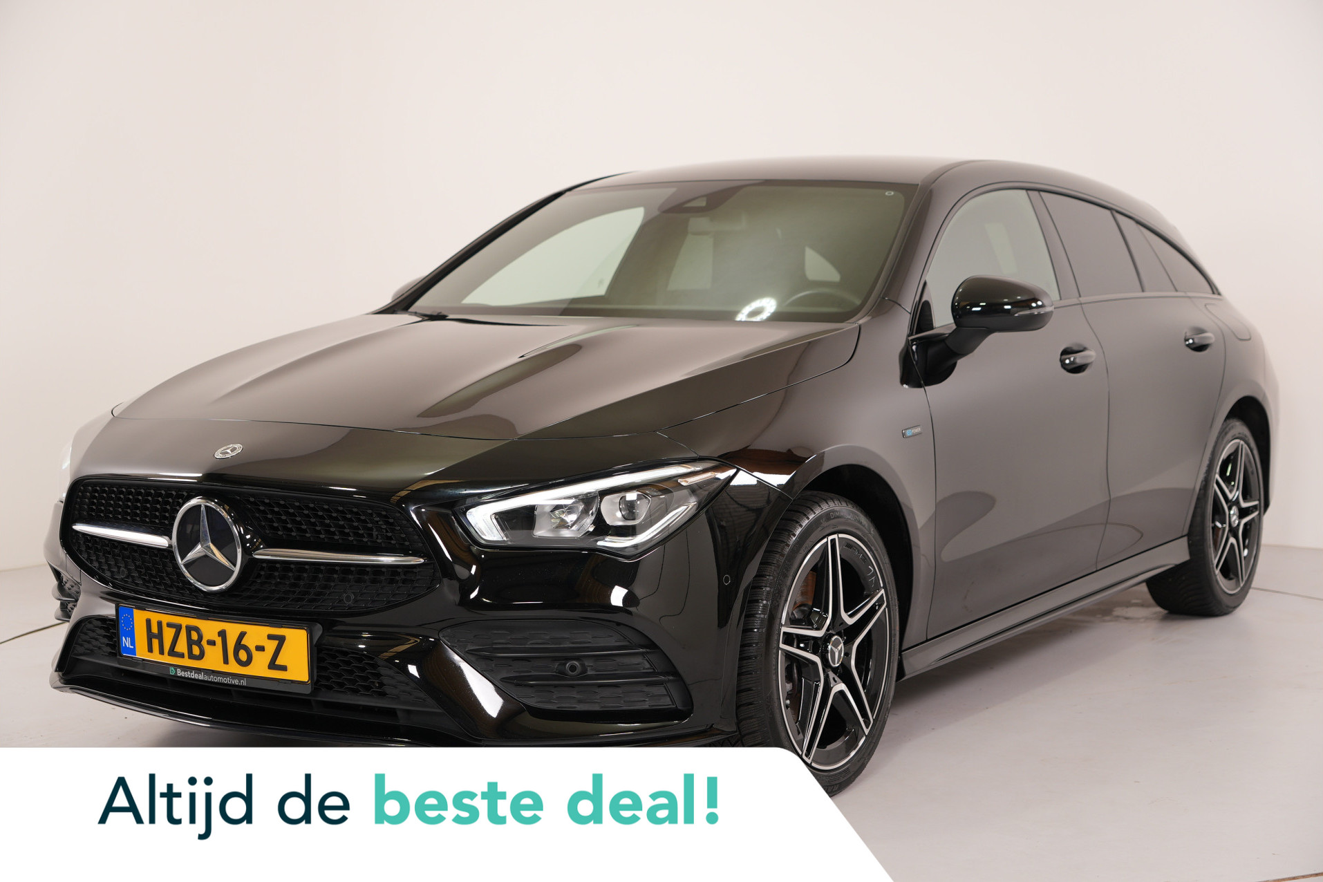 Mercedes-Benz Cla 250 E 250 e Edition 2020 AMG Night 218pk PHEV 2021 - voorkant