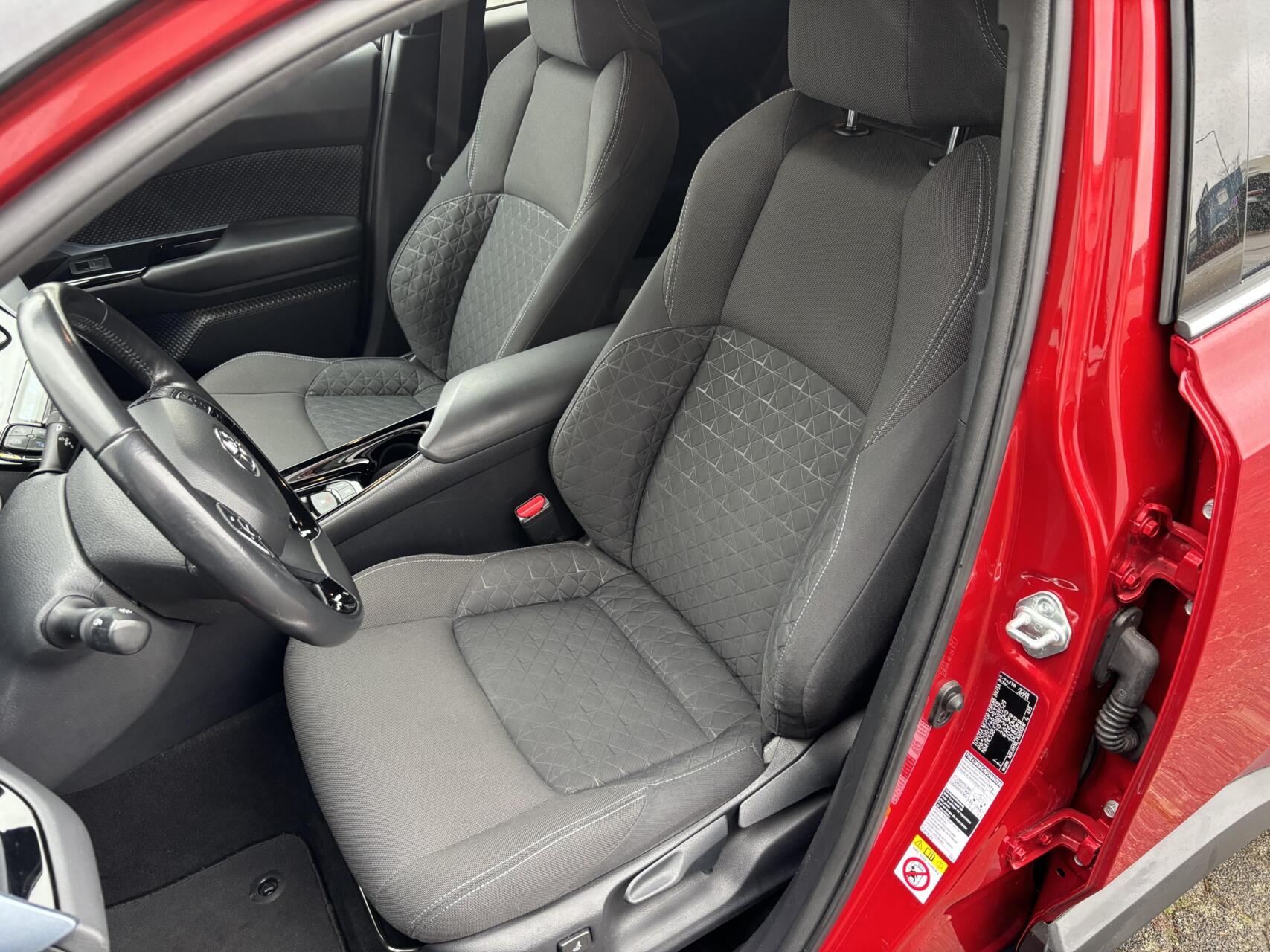 Foto van Toyota Toyota C-hr