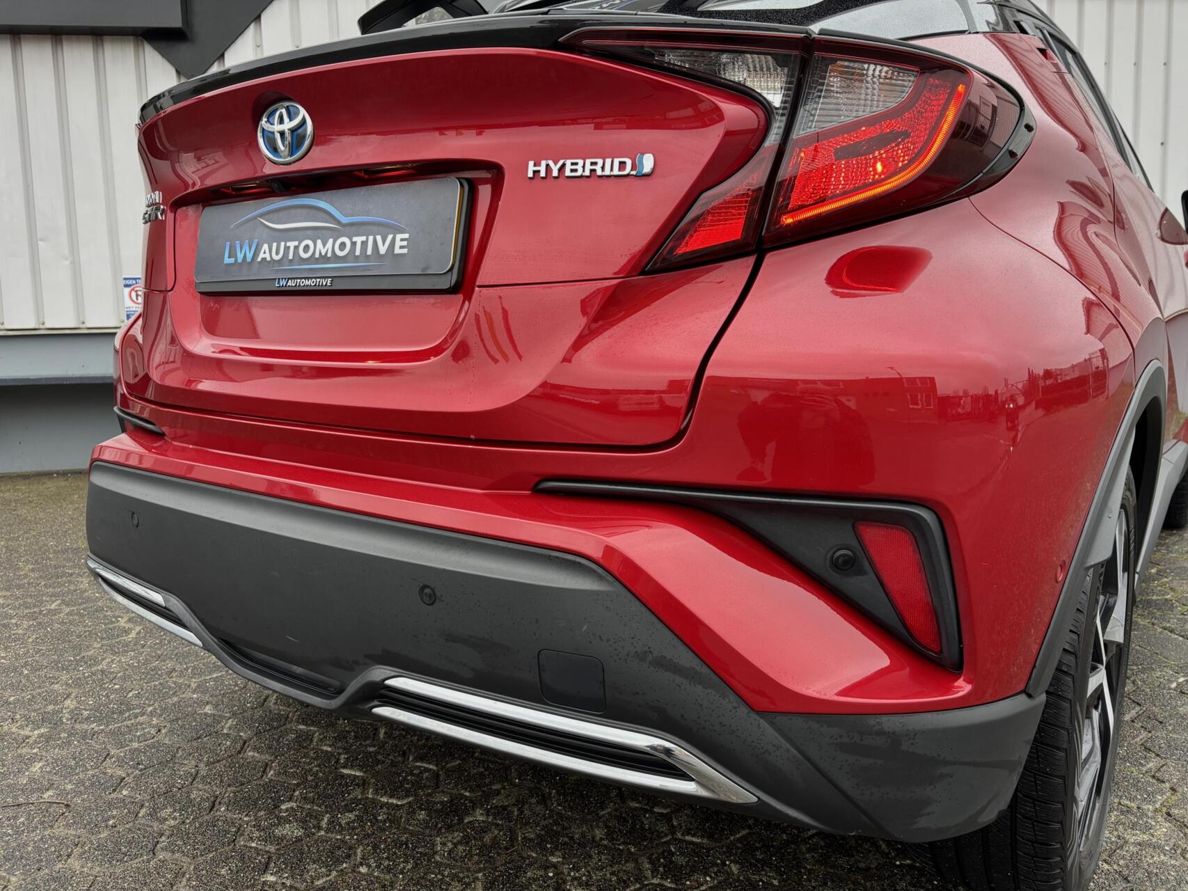 Foto van Toyota Toyota C-hr