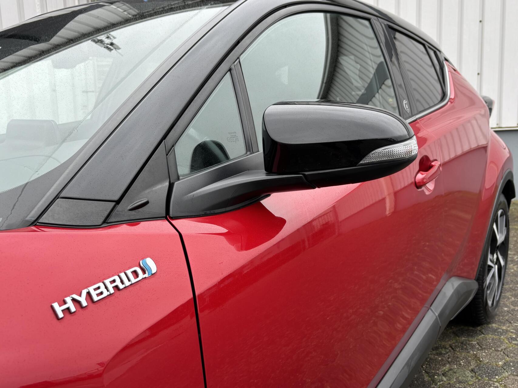 Foto van Toyota Toyota C-hr
