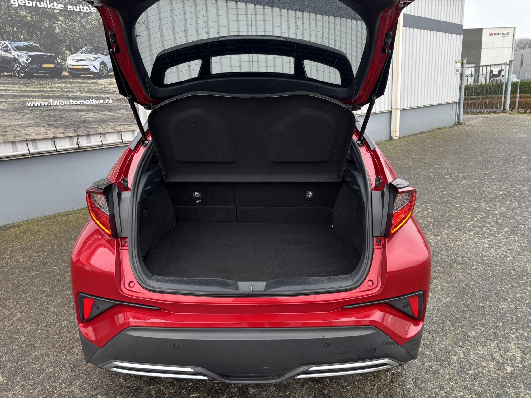 Foto van Toyota Toyota C-hr