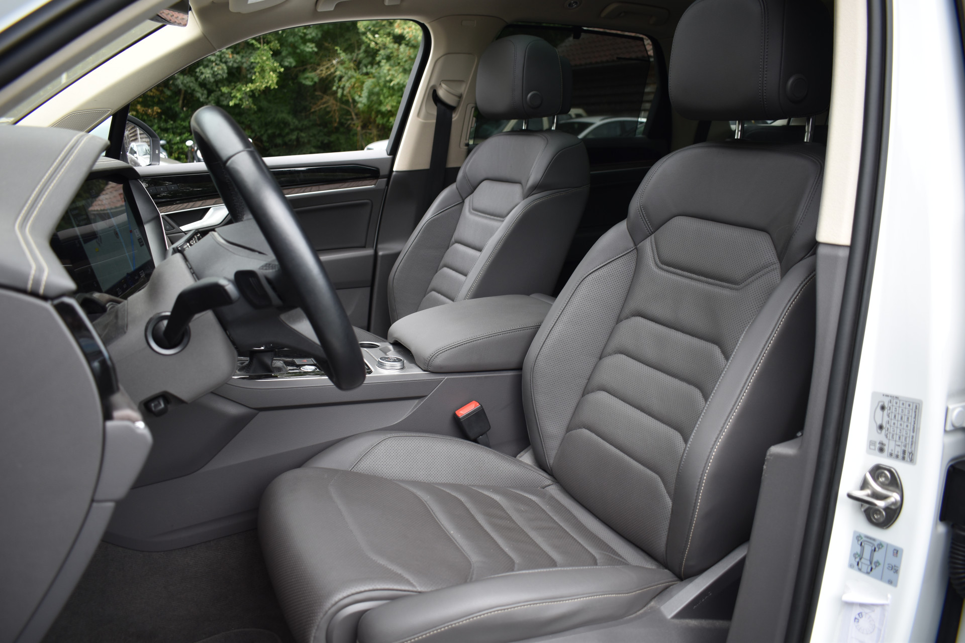 Foto van Volkswagen Touareg Ehybrid