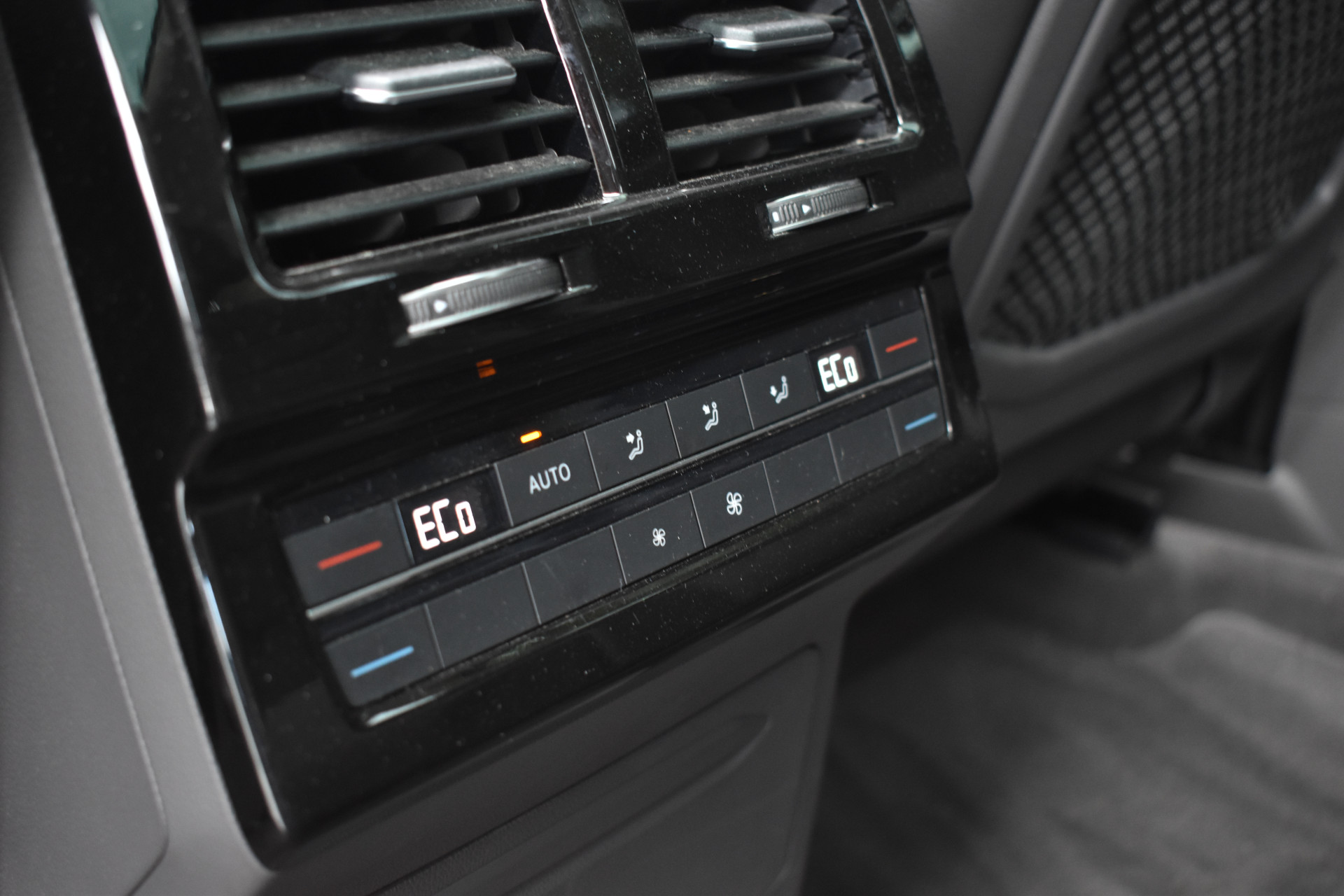 Foto van Volkswagen Touareg Ehybrid