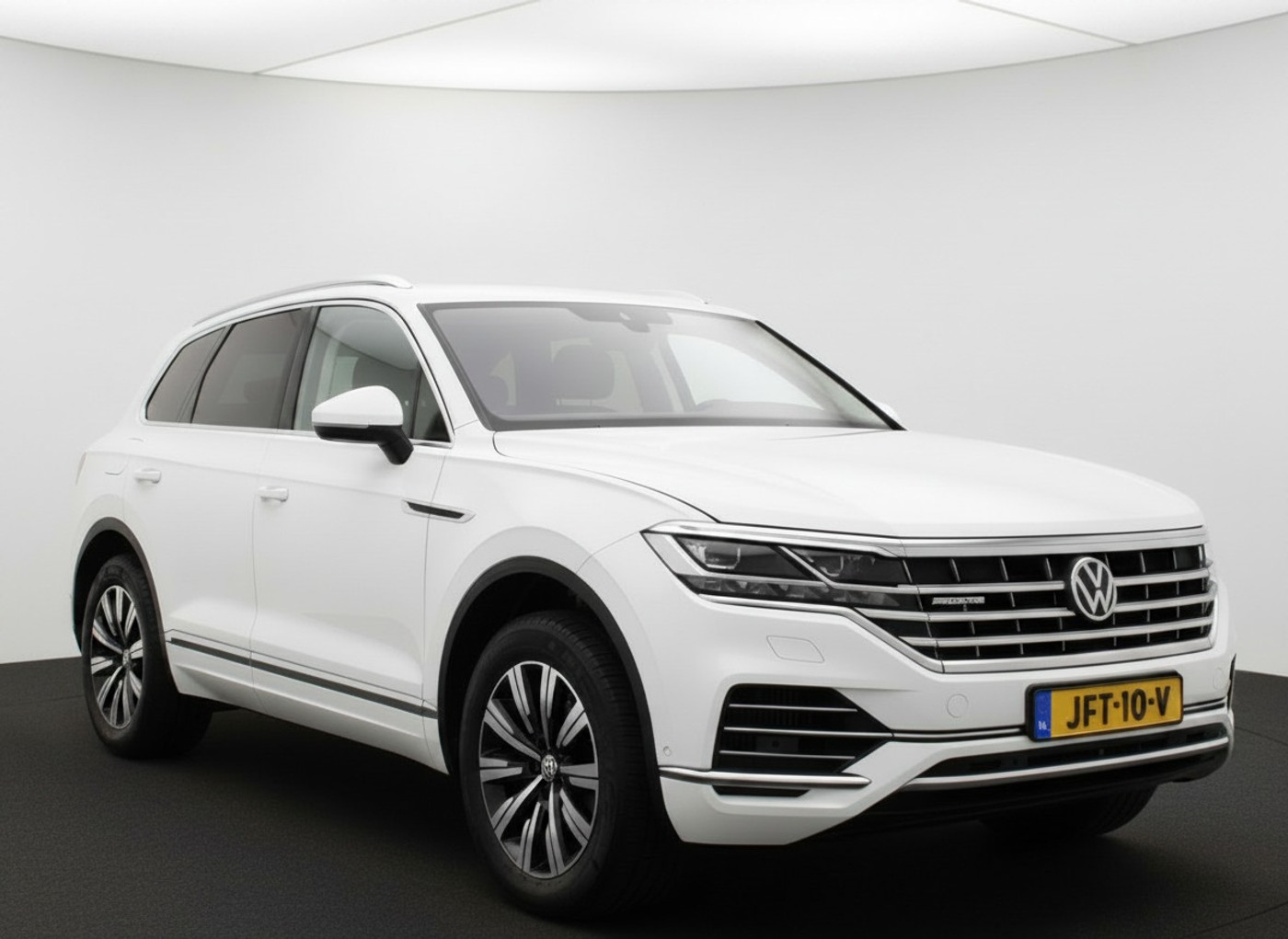 Foto van Volkswagen Touareg Ehybrid