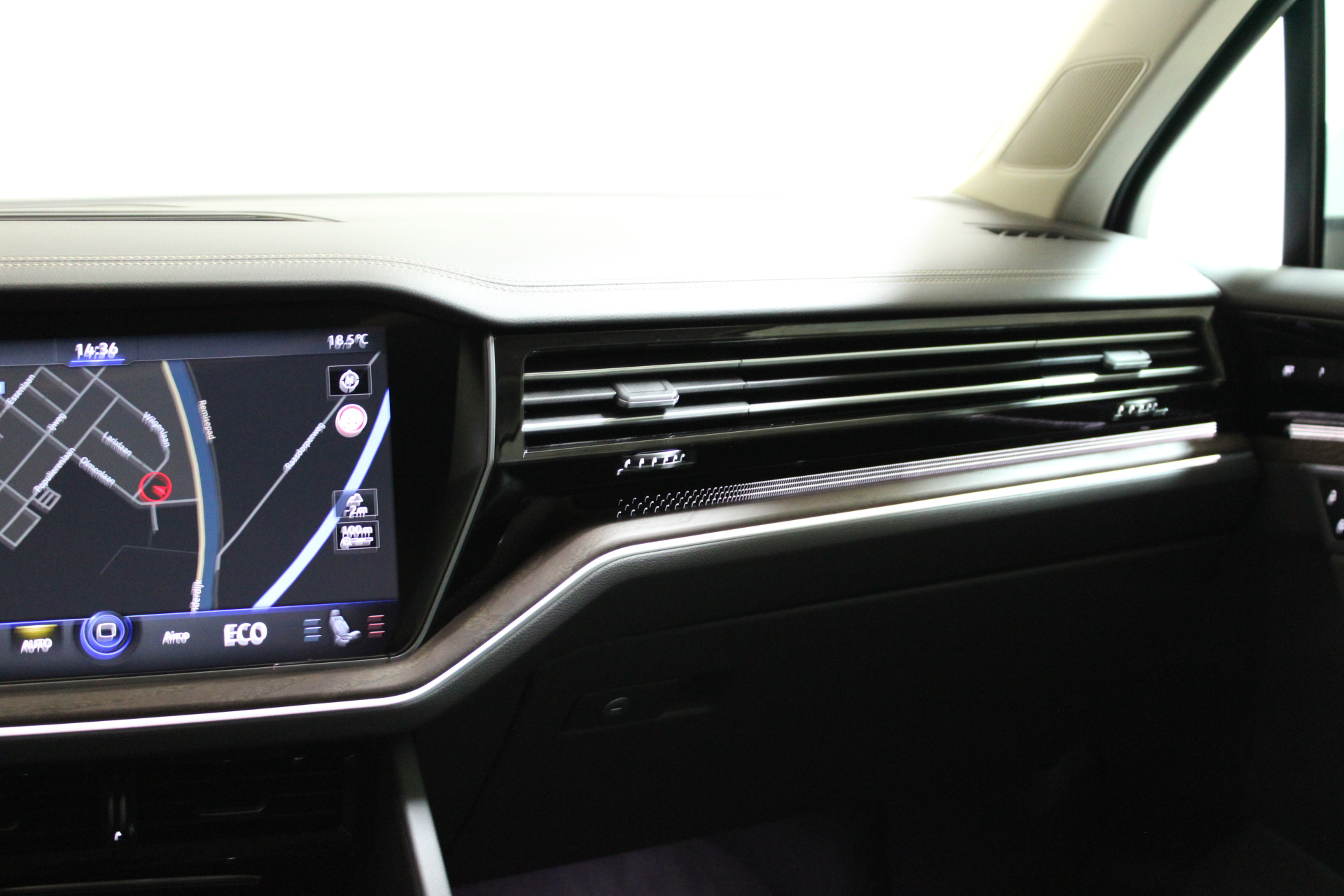 Foto van Volkswagen Touareg Ehybrid