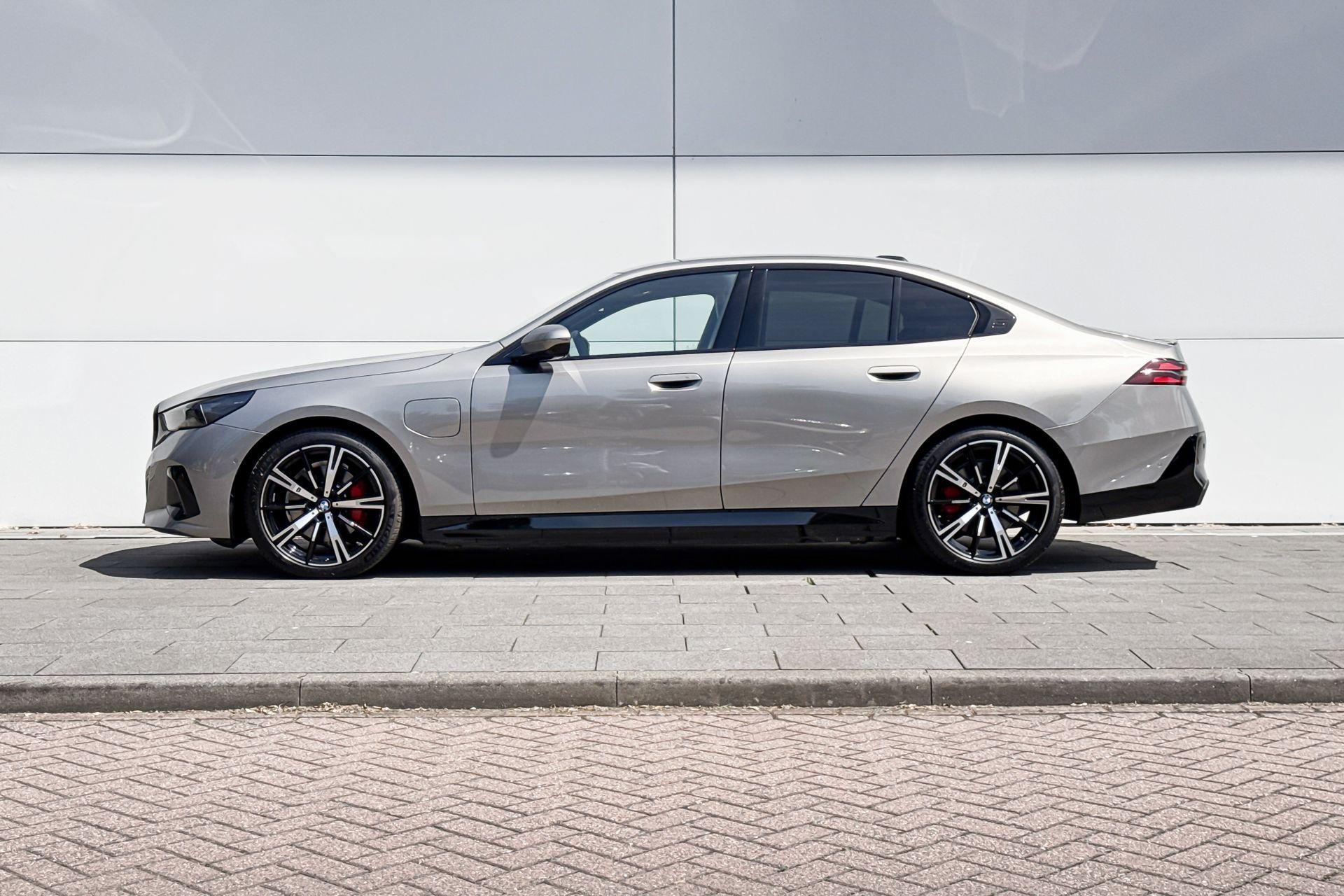 Foto van BMW 530e