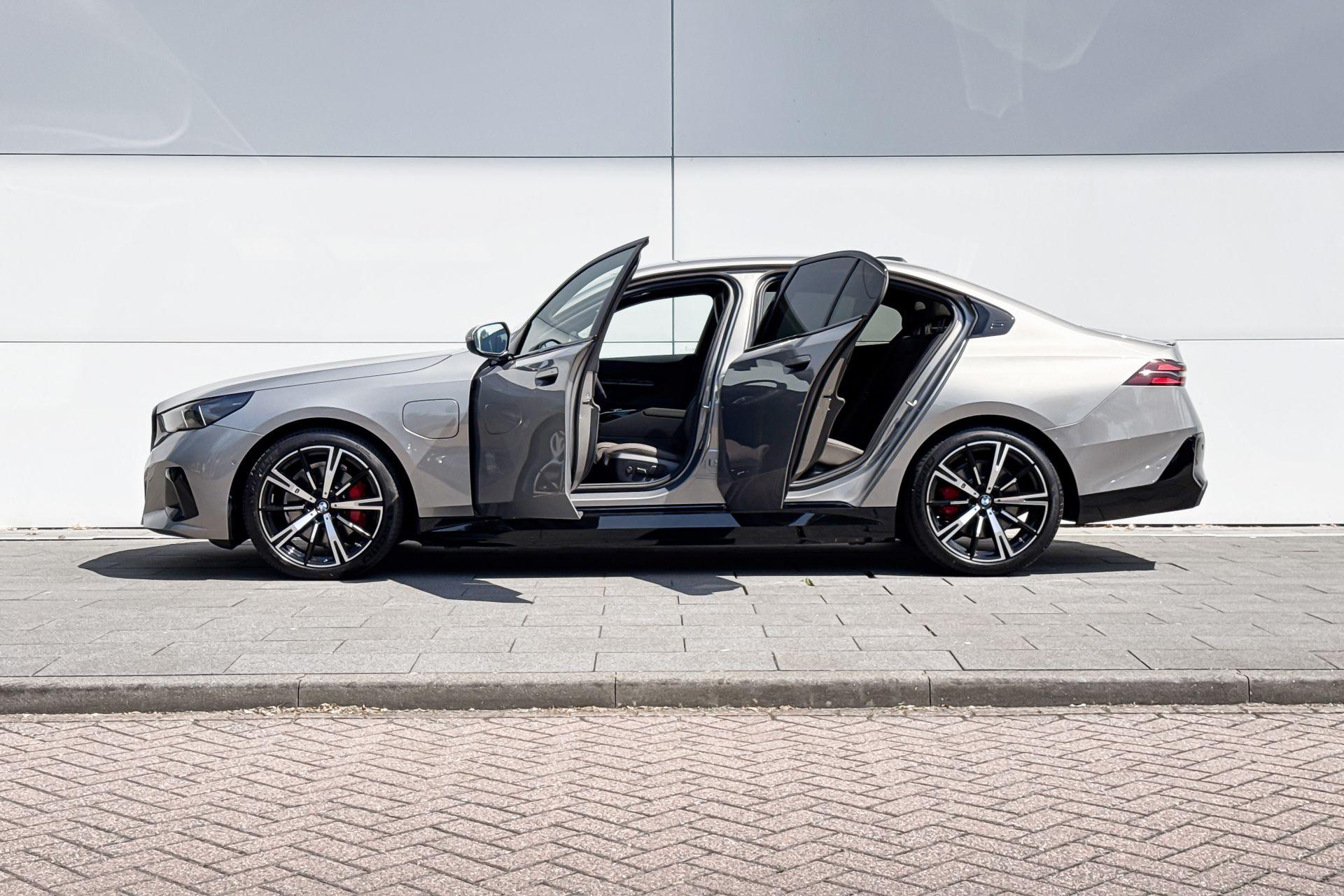 Foto van BMW 530e