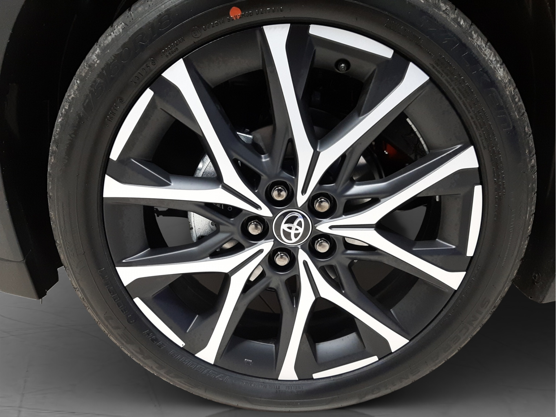 Foto van Toyota Toyota Aygo X