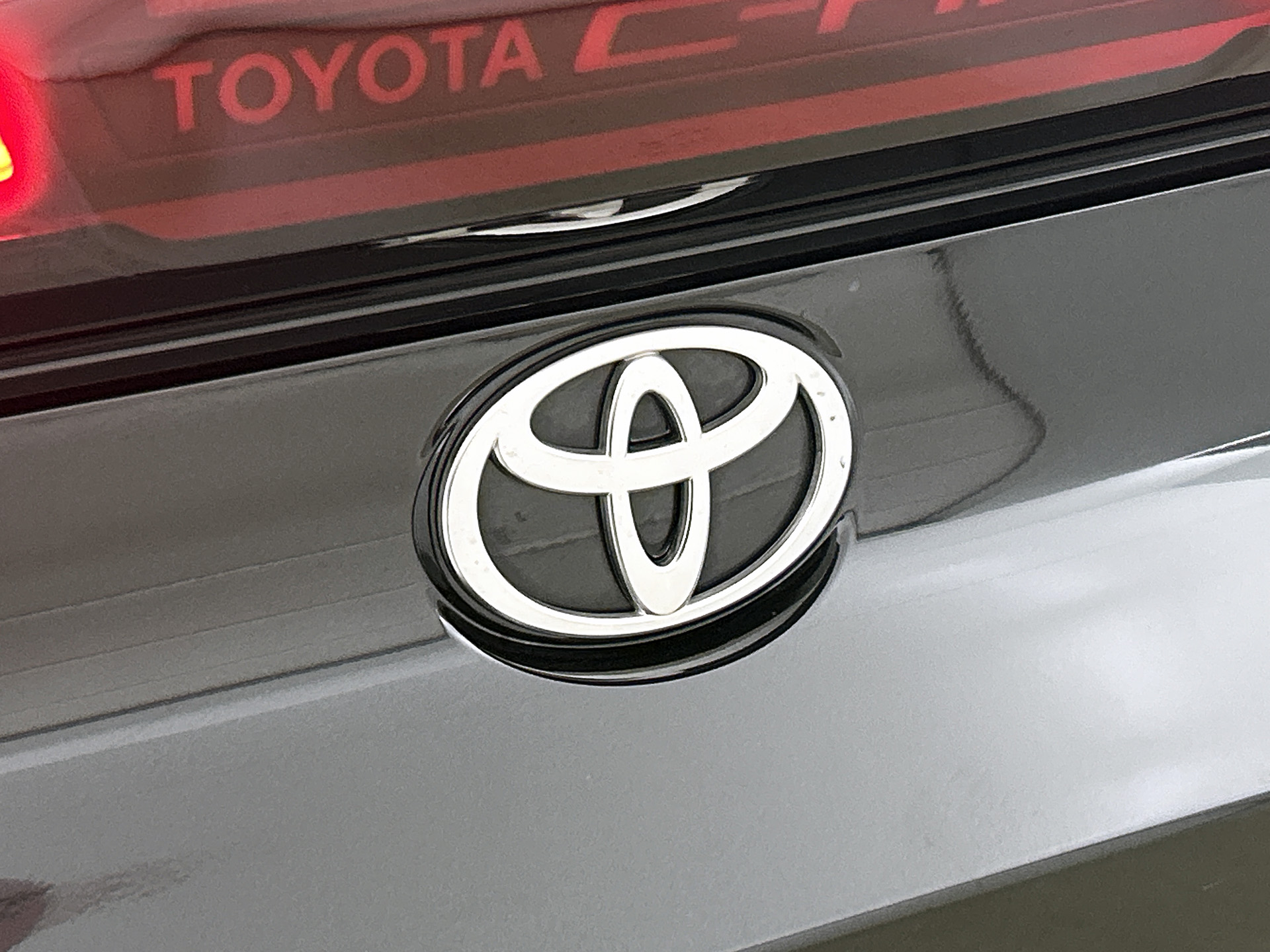 Foto van Toyota Toyota C-hr