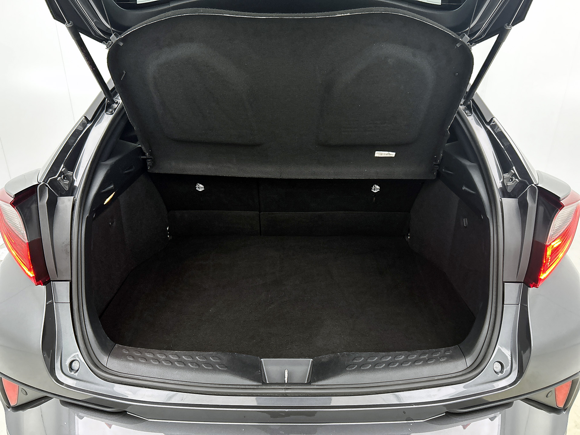 Foto van Toyota C-hr