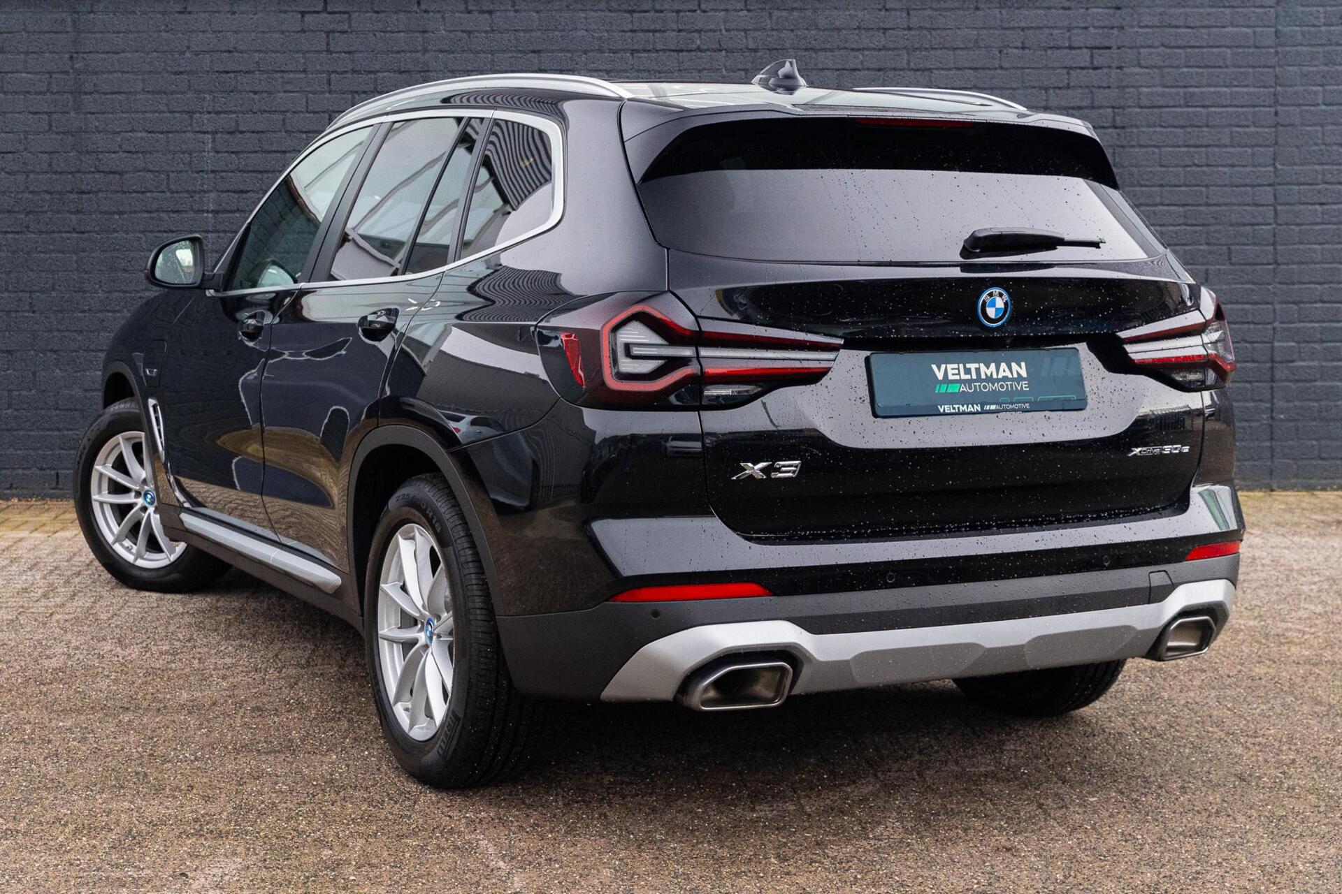 Foto van BMW X3 Xdrive30e