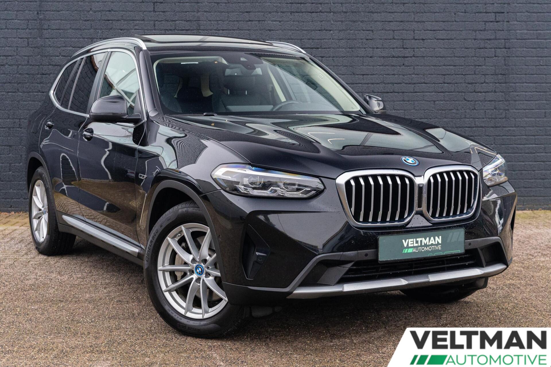 Foto van BMW X3 Xdrive30e